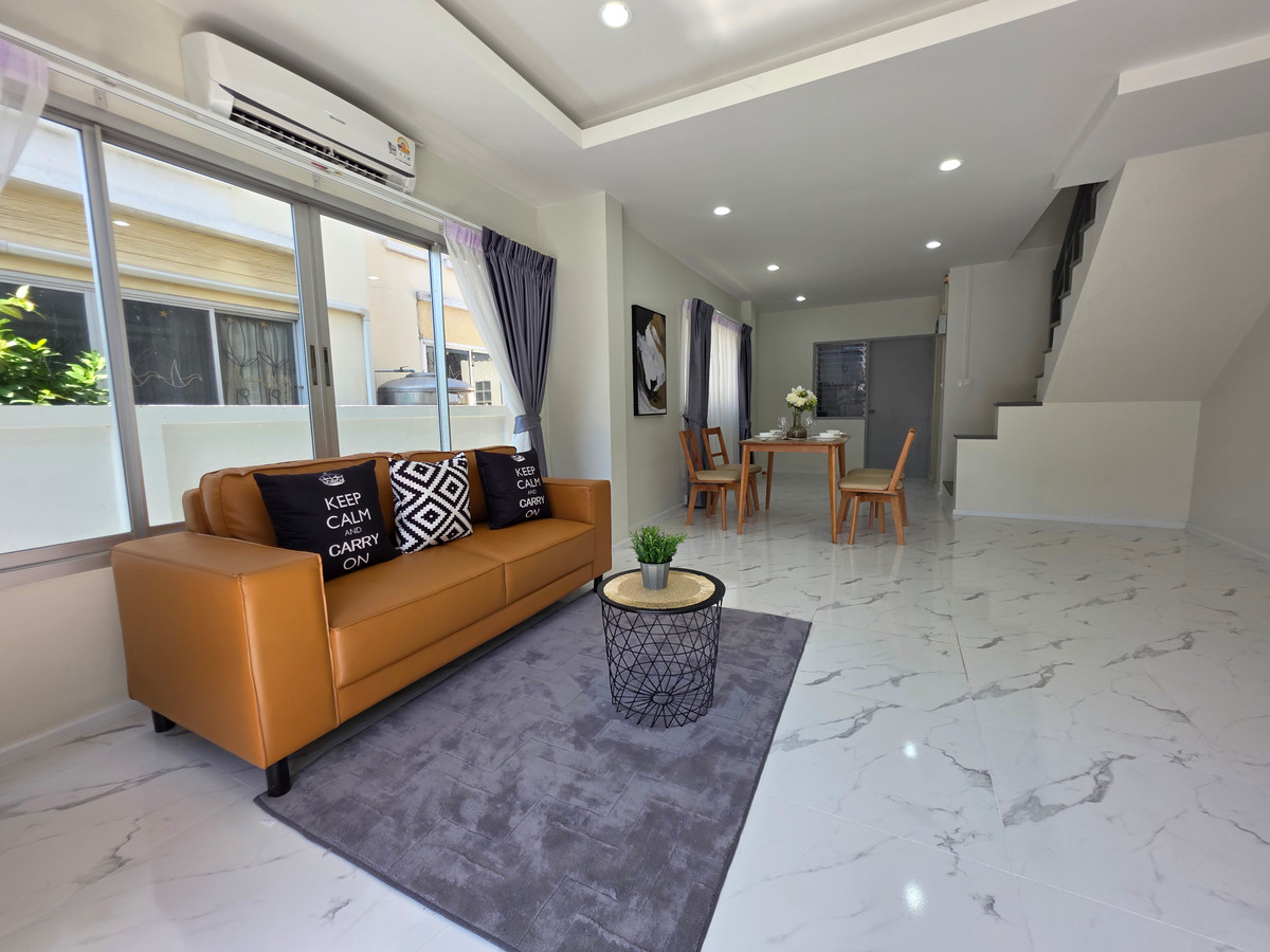 ขายทาวน์โฮมมีนบุรี-ร่มเกล้า : SF139 ขาย มบ.พูนสินธานี 3 ร่มเกล้า บ้านหลังมุม🥇 โล่งโปร่ง🥇 พร้อมอยู่