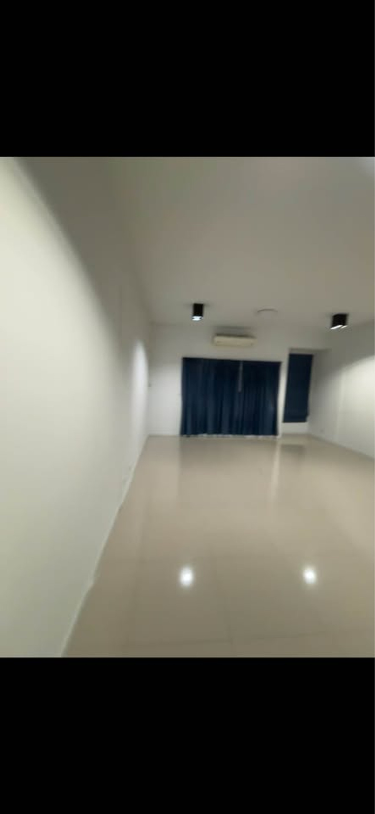 ให้เช่าอาคารพาณิชย์ปทุมธานี รังสิต ธรรมศาสตร์ : HR3209Commercial Space for Rent | Prime Location ลำลูกกา คลอง 3อาคารพาณิชย์ 3 ชั้น ดีไซน์ทันสมัย | หน้ากว้าง 5 เมตร | ติดถนนหลักทางเข้าชุมชนใหญ่