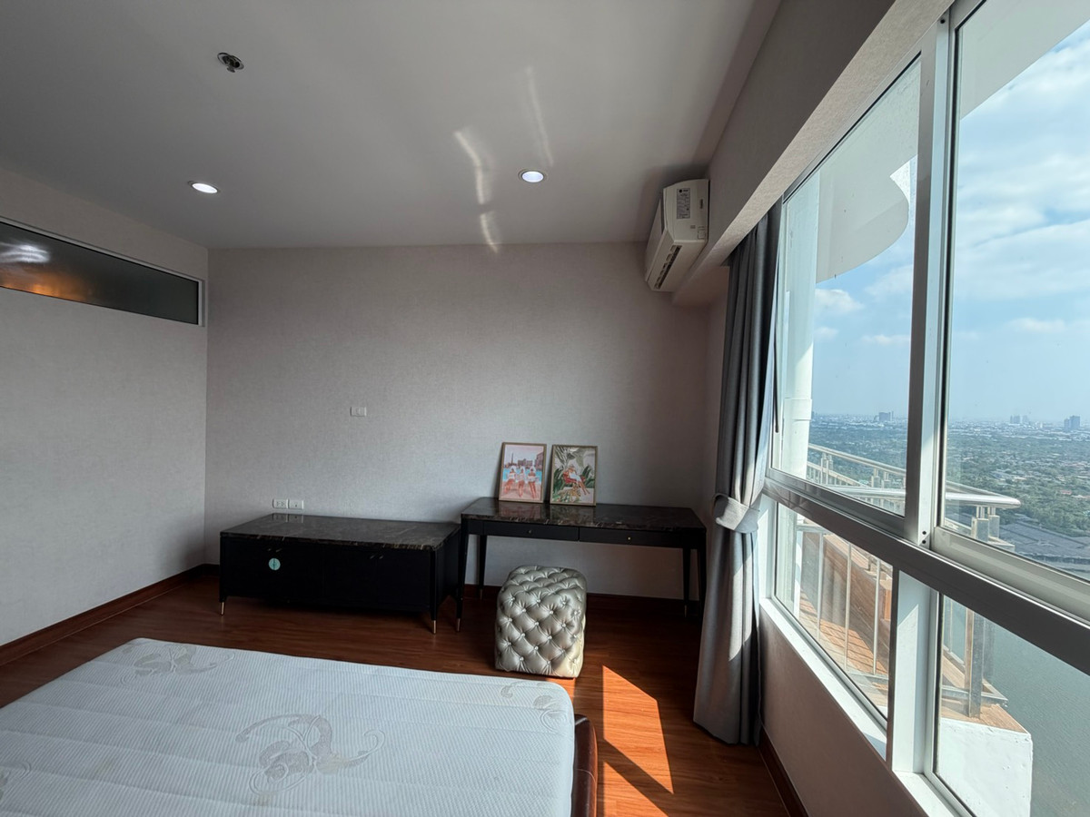 For SaleCondoRama3 (Riverside),Satupadit : For sale/rent Supalai Prima Riva Rama 3 | 3 bedrooms, high floor, river view ________________________________________ Luxury riverfront condo Supalai Prima Riva Rama 3, 42nd floor, area 256 sq m., 3 bedrooms, 5 bathrooms, maids room, panoramic Chao Phraya