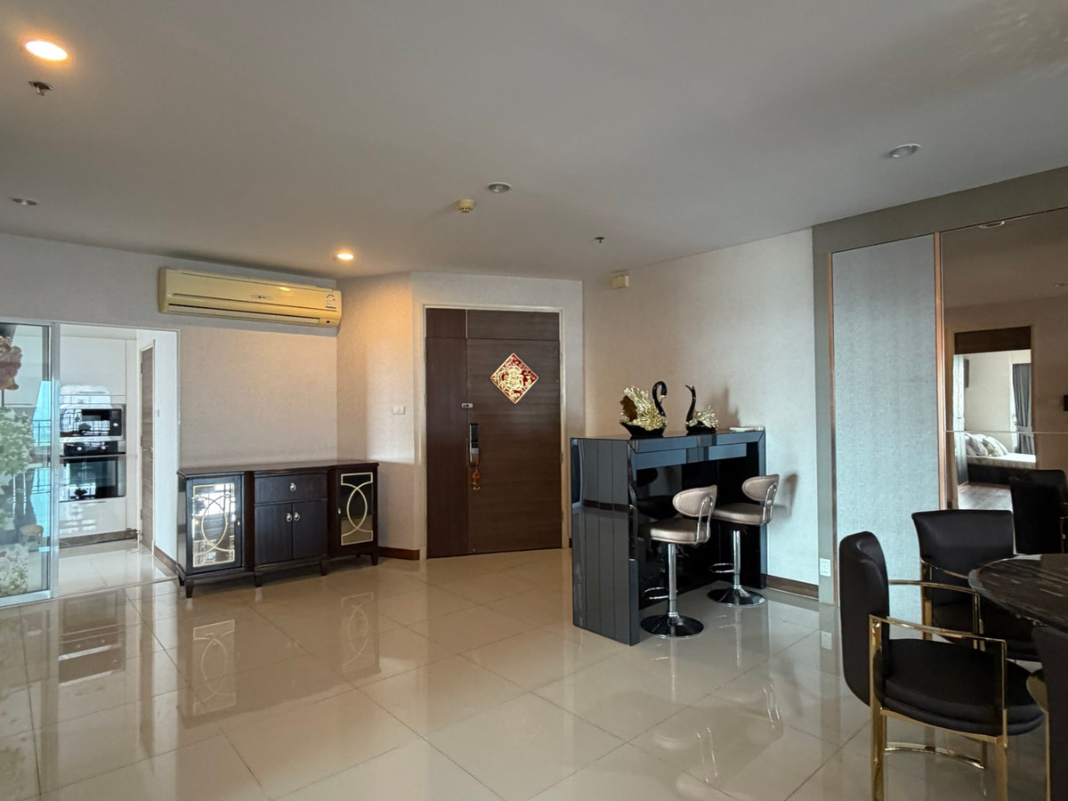 For SaleCondoRama3 (Riverside),Satupadit : For sale/rent Supalai Prima Riva Rama 3 | 3 bedrooms, high floor, river view ________________________________________ Luxury riverfront condo Supalai Prima Riva Rama 3, 42nd floor, area 256 sq m., 3 bedrooms, 5 bathrooms, maids room, panoramic Chao Phraya