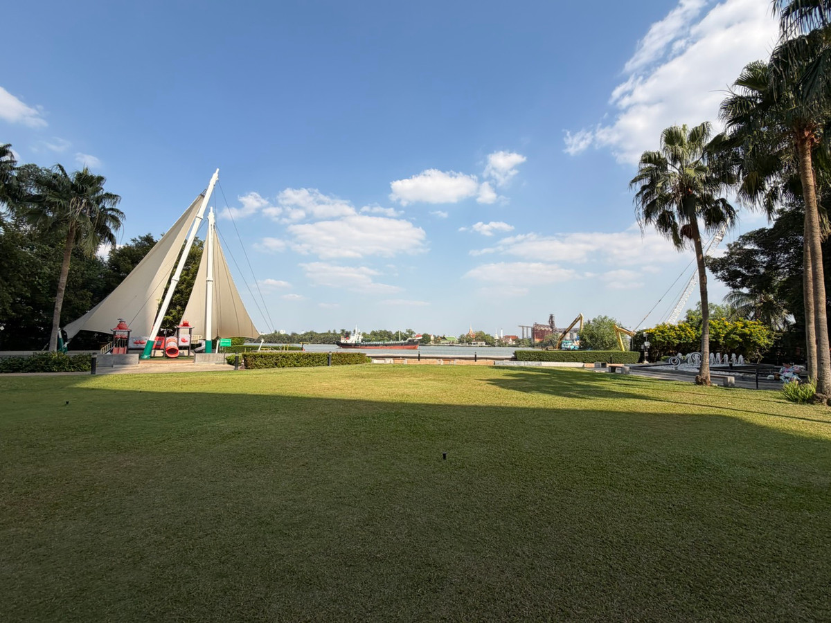 For SaleCondoRama3 (Riverside),Satupadit : For sale/rent Supalai Prima Riva Rama 3 | 3 bedrooms, high floor, river view ________________________________________ Luxury riverfront condo Supalai Prima Riva Rama 3, 42nd floor, area 256 sq m., 3 bedrooms, 5 bathrooms, maids room, panoramic Chao Phraya