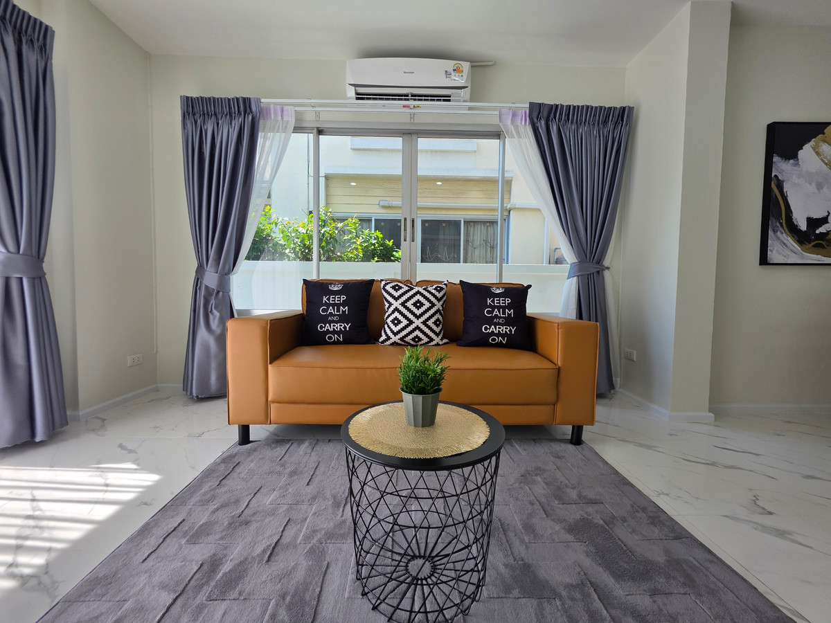 ขายทาวน์โฮมมีนบุรี-ร่มเกล้า : SF139 ขาย มบ.พูนสินธานี 3 ร่มเกล้า บ้านหลังมุม🥇 โล่งโปร่ง🥇 พร้อมอยู่