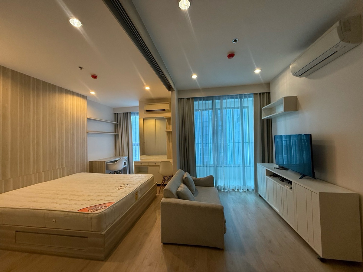For RentCondoSiam Paragon ,Chulalongkorn,Samyan : ✨ For rent Ideo Q Chula - Samyan ✨💰 Rental price: 22,000 baht/month 💖 1 bedroom, size 34 sq m. 📞 Contact : Aomam (Agent) Tel./Line ID : 095-587-1692 WhatsApp : +66 95 587 1692