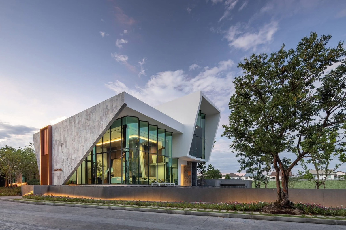 ขายบ้านลาดกระบัง สุวรรณภูมิ : The One Signature Bangna-Rama9 เดอะวัน ซิกเนเจอร์ บางนา-พระราม9 รหัส : H8170