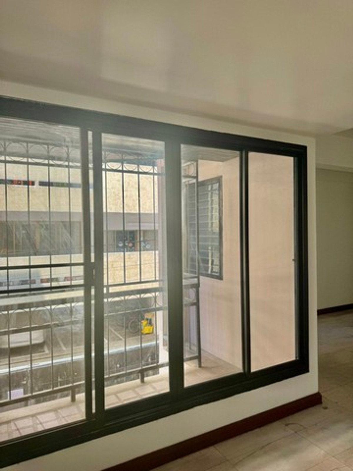 ให้เช่าโฮมออฟฟิศนานา : HR3198PREMIUM RENTAL] Modern Home Office Sukhumvit 4 – Nana Prime Location  Newly Renovated  Steps from BTS and Benjakitti Park