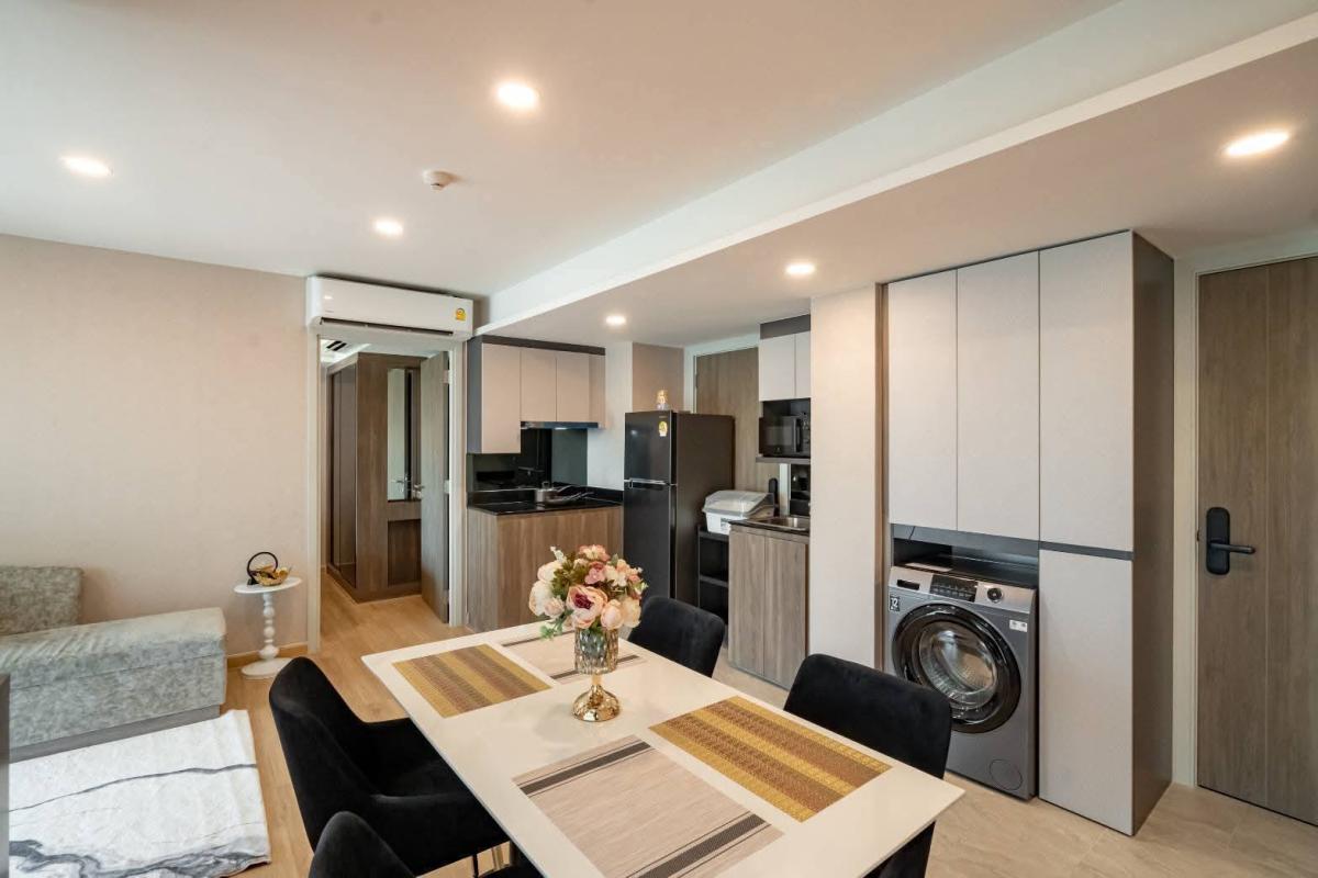 ให้เช่าคอนโดพระราม 9 เพชรบุรีตัดใหม่ RCA : 🔥ให้เช่าด่วน🔥LLOYD Soonvijai - Thonglor (Low Rise) 2 ห้องนอน 2 ห้องน้ำ ตกแต่งครบครัน ทั้งเฟอร์นิเจอร์ - เครื่องใช้ไฟฟ้า พร้อมเข้าอยู่ทันที❗