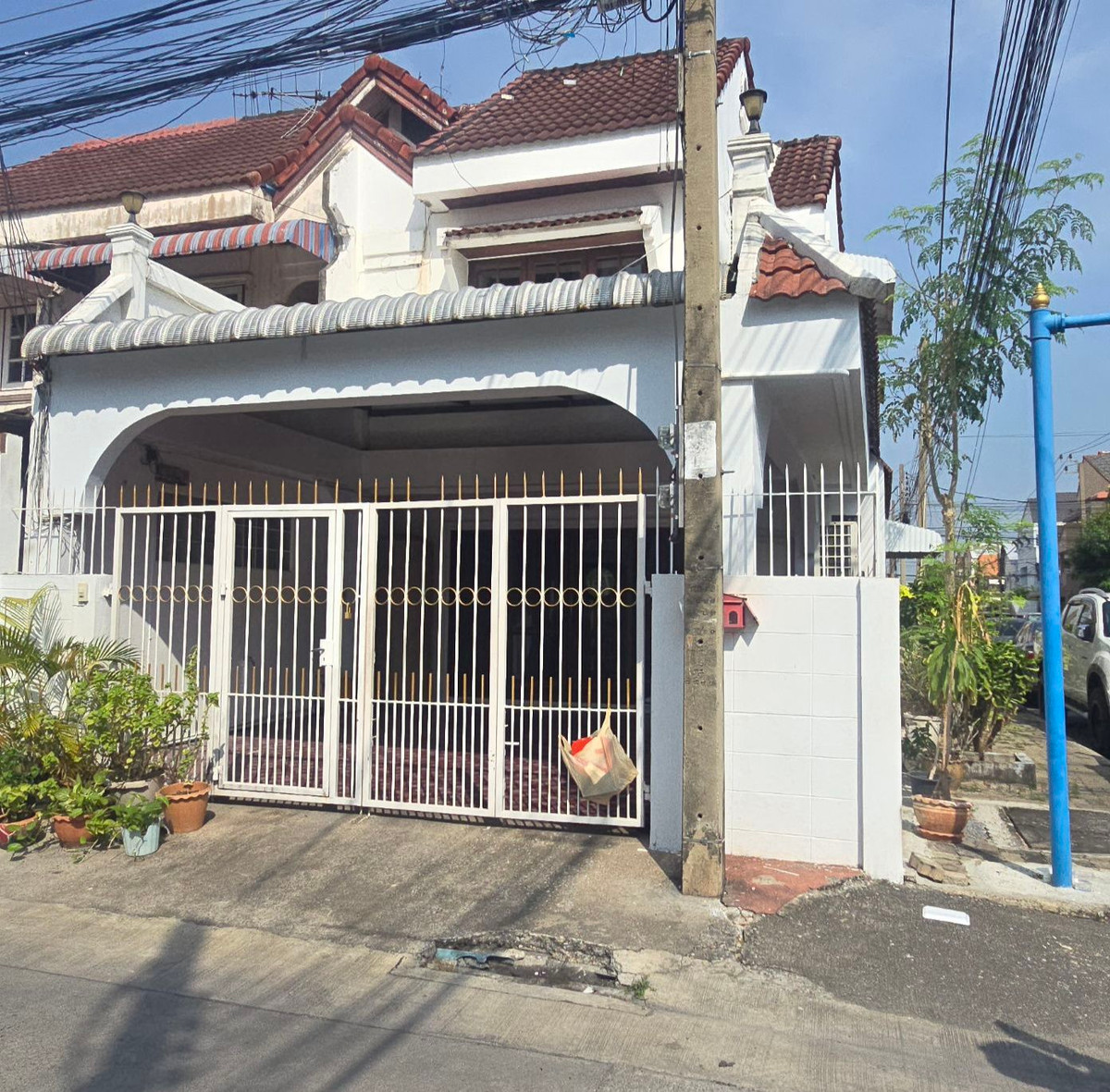 ให้เช่าทาวน์โฮมอ่อนนุช อุดมสุข : ให้เช่า ทาวเฮาส์ ใกล้ BTS ใกล้ ปุณณวิถี  จดบริษัทฯได้  2 นอน 3 น้ำ 2 ชั้น  สุขุมวิท 101/1 บางจาก พระโขนง ค่าเช่า 22,000  ต่อเดือน