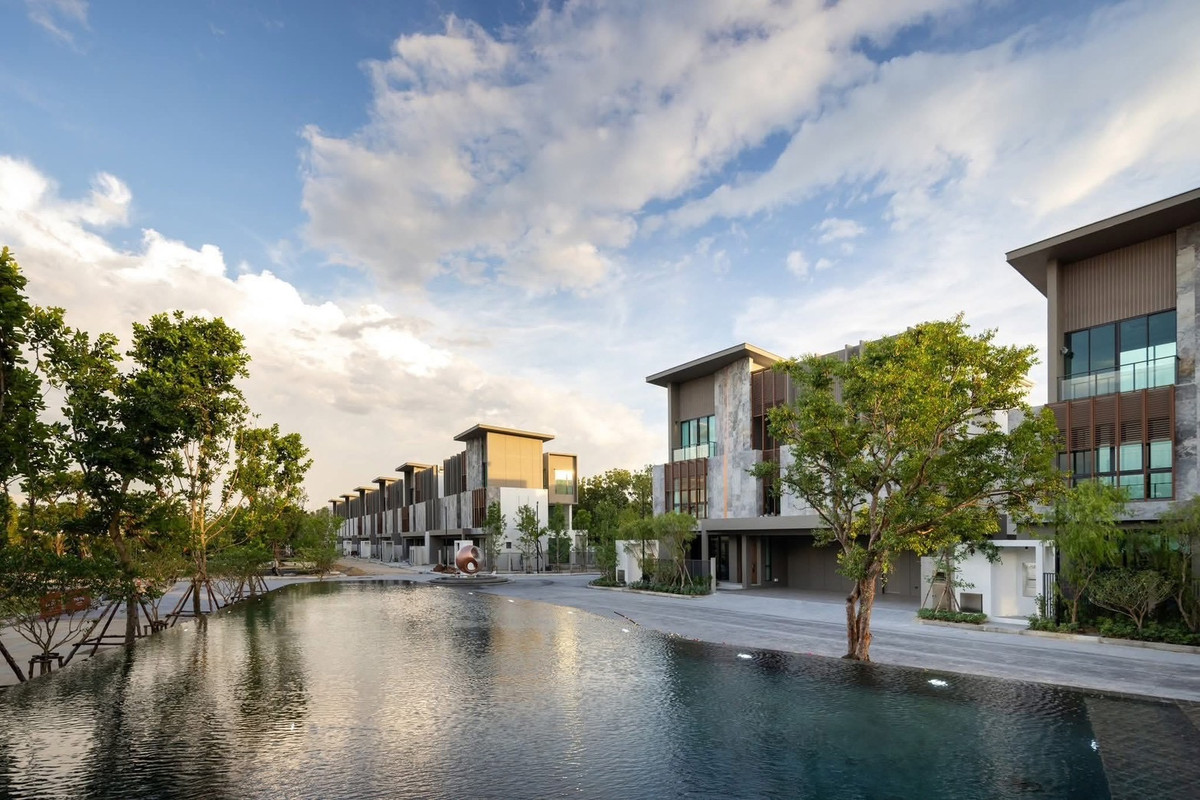 ขายบ้านลาดกระบัง สุวรรณภูมิ : The One Signature Bangna-Rama9 เดอะวัน ซิกเนเจอร์ บางนา-พระราม9 รหัส : H8170