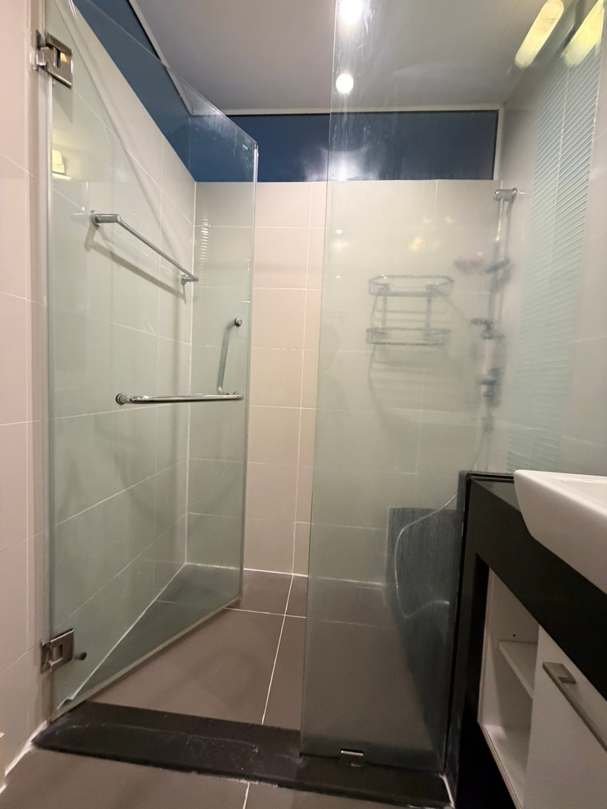 For SaleCondoRama3 (Riverside),Satupadit : For sale/rent Supalai Prima Riva Rama 3 | 3 bedrooms, high floor, river view ________________________________________ Luxury riverfront condo Supalai Prima Riva Rama 3, 42nd floor, area 256 sq m., 3 bedrooms, 5 bathrooms, maids room, panoramic Chao Phraya