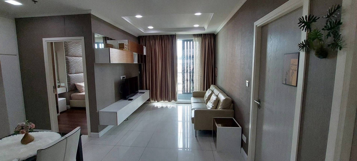 For RentCondoSamut Prakan,Samrong : Urgent rent, Condo The Metropolis Samrong, Building C, 6th floor, city view, size 55.00 sq m, 2 bedrooms, special price 18,000 baht.