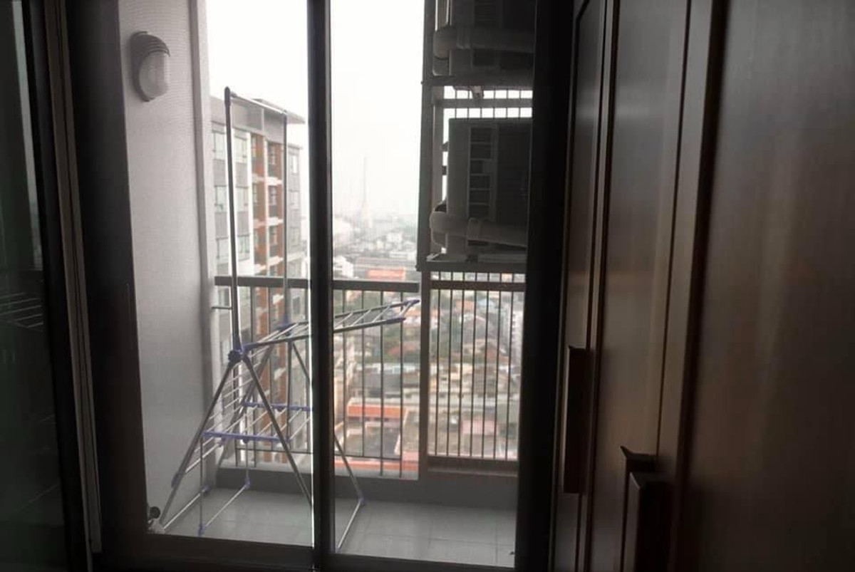 ให้เช่าคอนโดปิ่นเกล้า จรัญสนิทวงศ์ : ให้เช่า Life Pinklao วิวสะพานพระราม 8 ชั้น 22 ขนาด 35 ตร.ม. ราคา 16,000 บาท