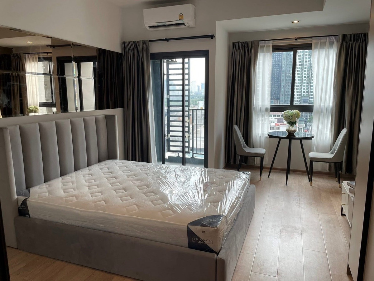 For RentCondoRama9, Petchburi, RCA : For rent, ideo asoke rama9 (Ideo Asoke Rama 9), 1 bedroom, 1 bathroom, 27 sq m., 11th floor, main building, city view, complete furniture and appliances, 19,000 baht.