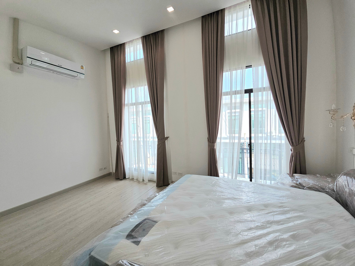 For SaleTownhomeNawamin, Ramindra : Corner townhome for sale, Pruksa Ville, Phahonyothin Ramintra (30.5 sq m.), near BTS Sai Yut.