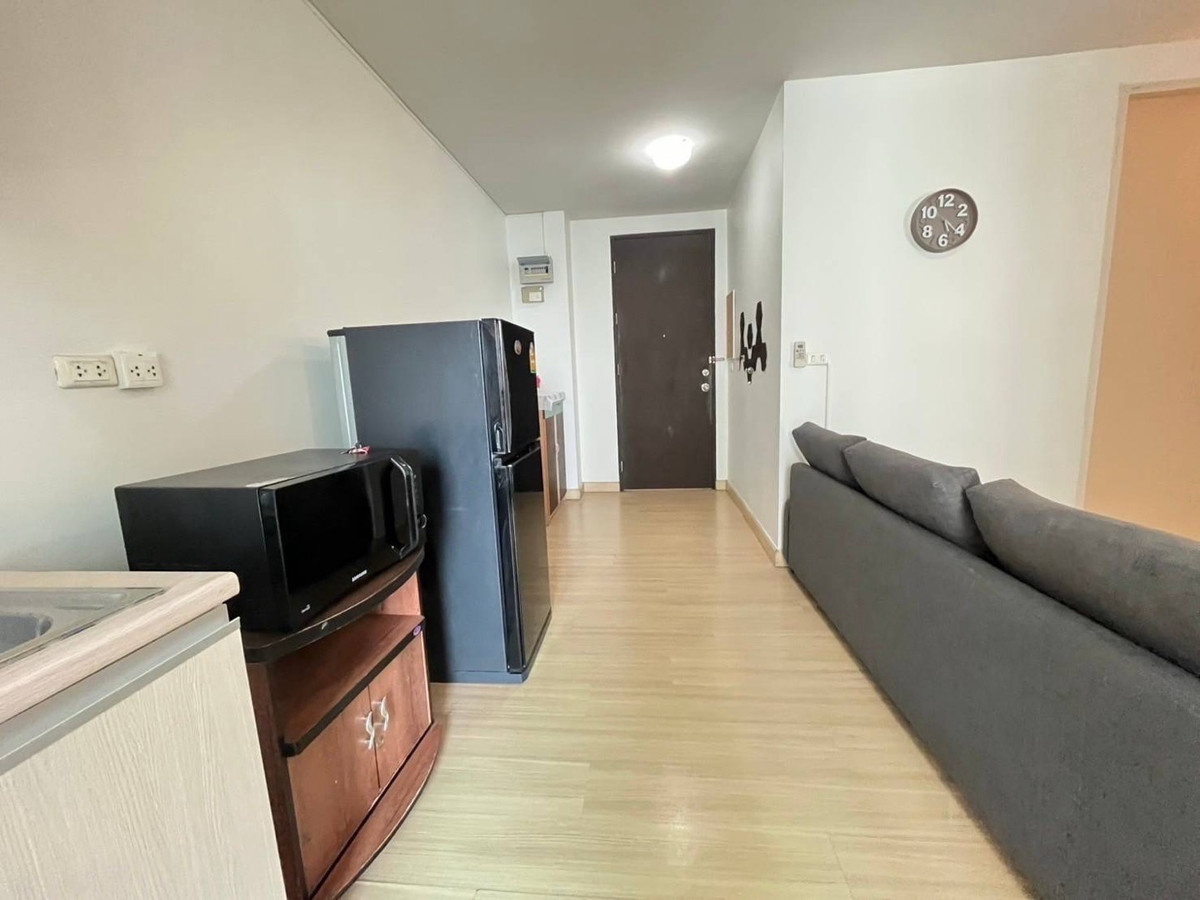 ให้เช่าคอนโดพัฒนาการ ศรีนครินทร์ : ให้เช่า The Parkland srinakarin ( เดอะ พาร์คแลนด์ ศรีนครินทร์ )
🛏️ 2 ห้องนอน 🛁 2 ห้องน้ำ 🛋️ 1 ห้องนั่งเล่น ขนาด 66 ตรม. ชั้น 9 อาคาร C ⛲️ วิวเมือง ✨ ราคา 16,000 บาท ✨
