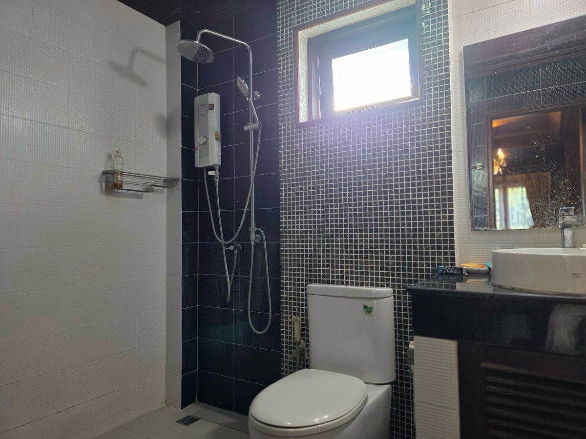 ขายบ้านเชียงใหม่ : 🏡 ขายบ้านไม้แท้ สร้างเอง มูลค่าสูงกว่าราคาขาย หมู่บ้านรินรดา3 อ.สารภี เชียงใหม่ น้ำไม่เคยท่วม