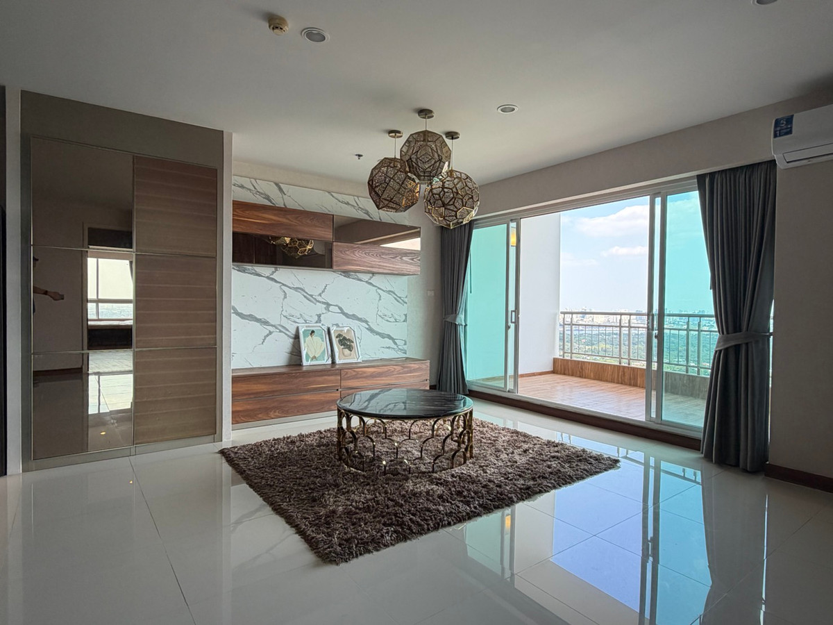 For SaleCondoRama3 (Riverside),Satupadit : For sale/rent Supalai Prima Riva Rama 3 | 3 bedrooms, high floor, river view ________________________________________ Luxury riverfront condo Supalai Prima Riva Rama 3, 42nd floor, area 256 sq m., 3 bedrooms, 5 bathrooms, maids room, panoramic Chao Phraya