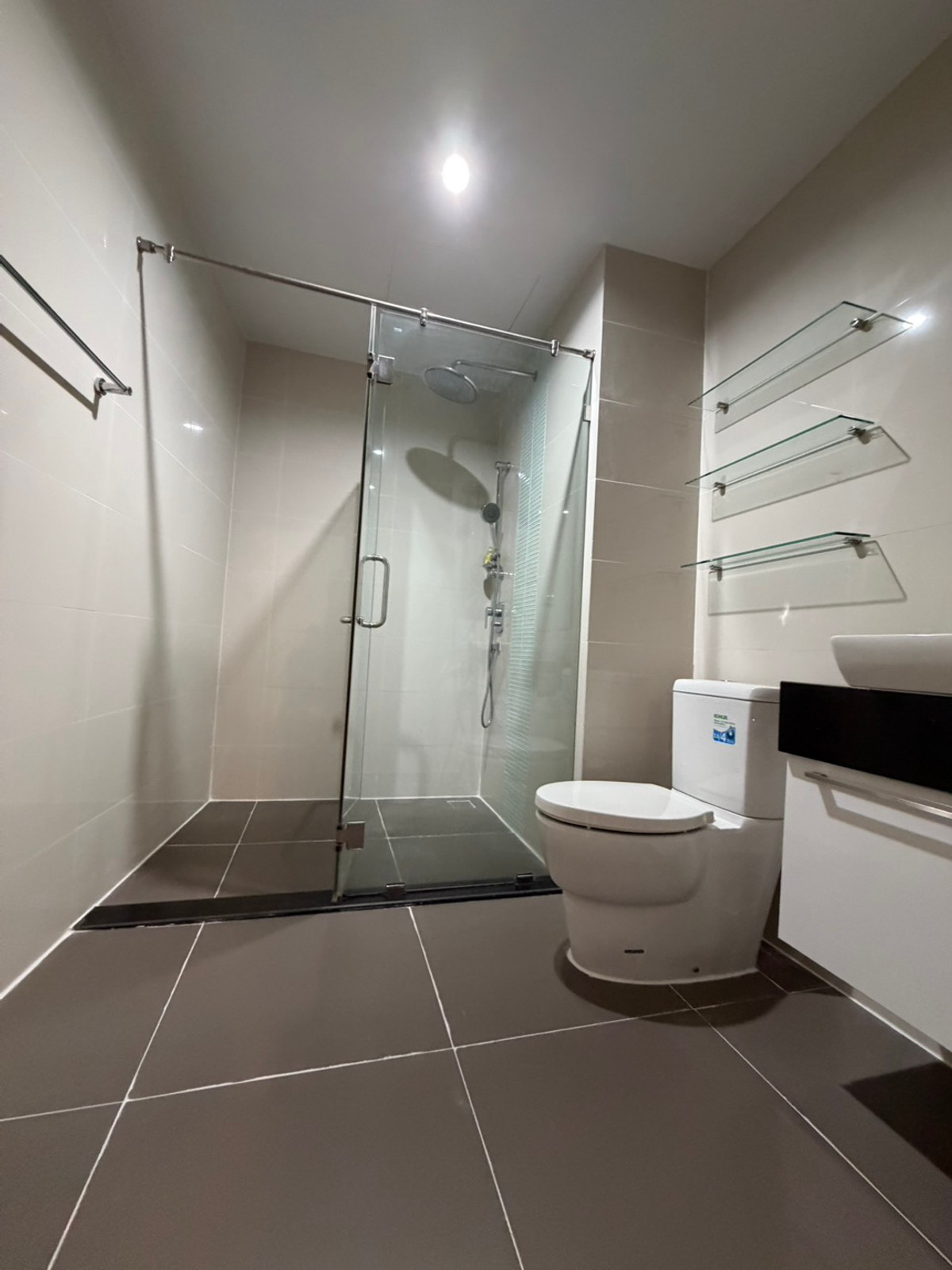 For SaleCondoRama3 (Riverside),Satupadit : For sale/rent Supalai Prima Riva Rama 3 | 3 bedrooms, high floor, river view ________________________________________ Luxury riverfront condo Supalai Prima Riva Rama 3, 42nd floor, area 256 sq m., 3 bedrooms, 5 bathrooms, maids room, panoramic Chao Phraya