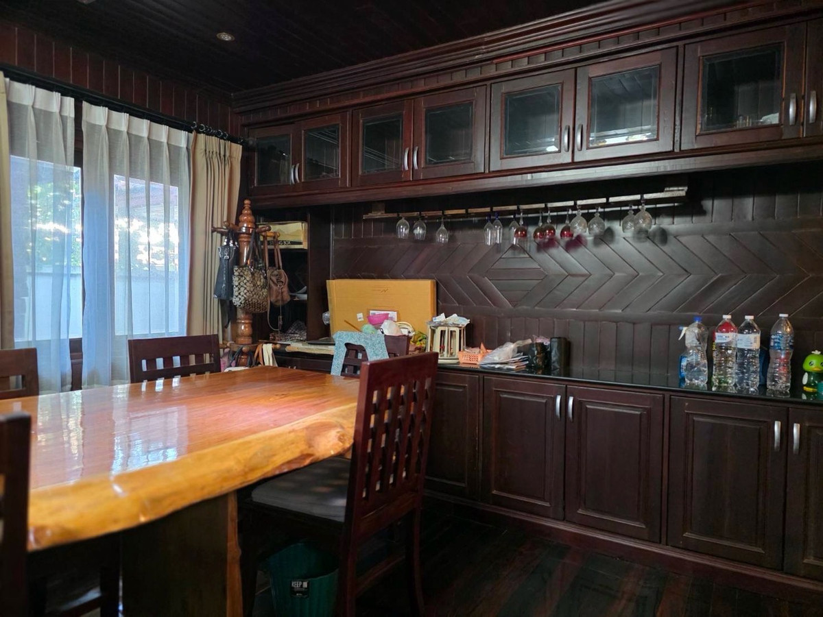 ขายบ้านเชียงใหม่ : 🏡 ขายบ้านไม้แท้ สร้างเอง มูลค่าสูงกว่าราคาขาย หมู่บ้านรินรดา3 อ.สารภี เชียงใหม่ น้ำไม่เคยท่วม