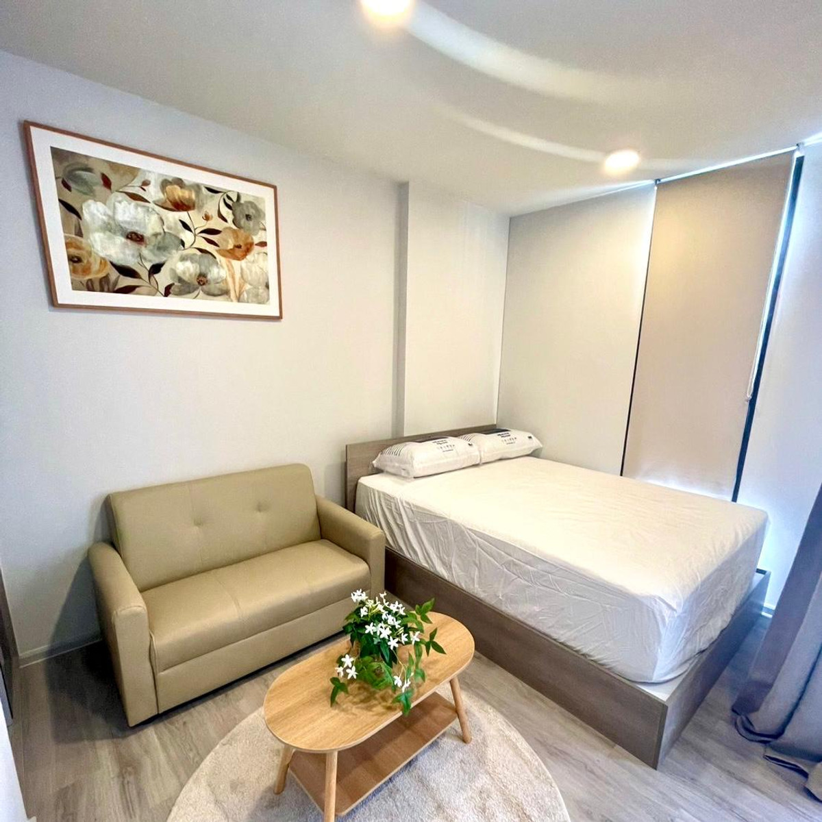 For RentCondoRatchadapisek, Huaikwang, Suttisan : Quintara Mhy'gen Ratchada Huaikhwang, a condo near Huai Khwang MRT , studio room for rent, 13.5k baht