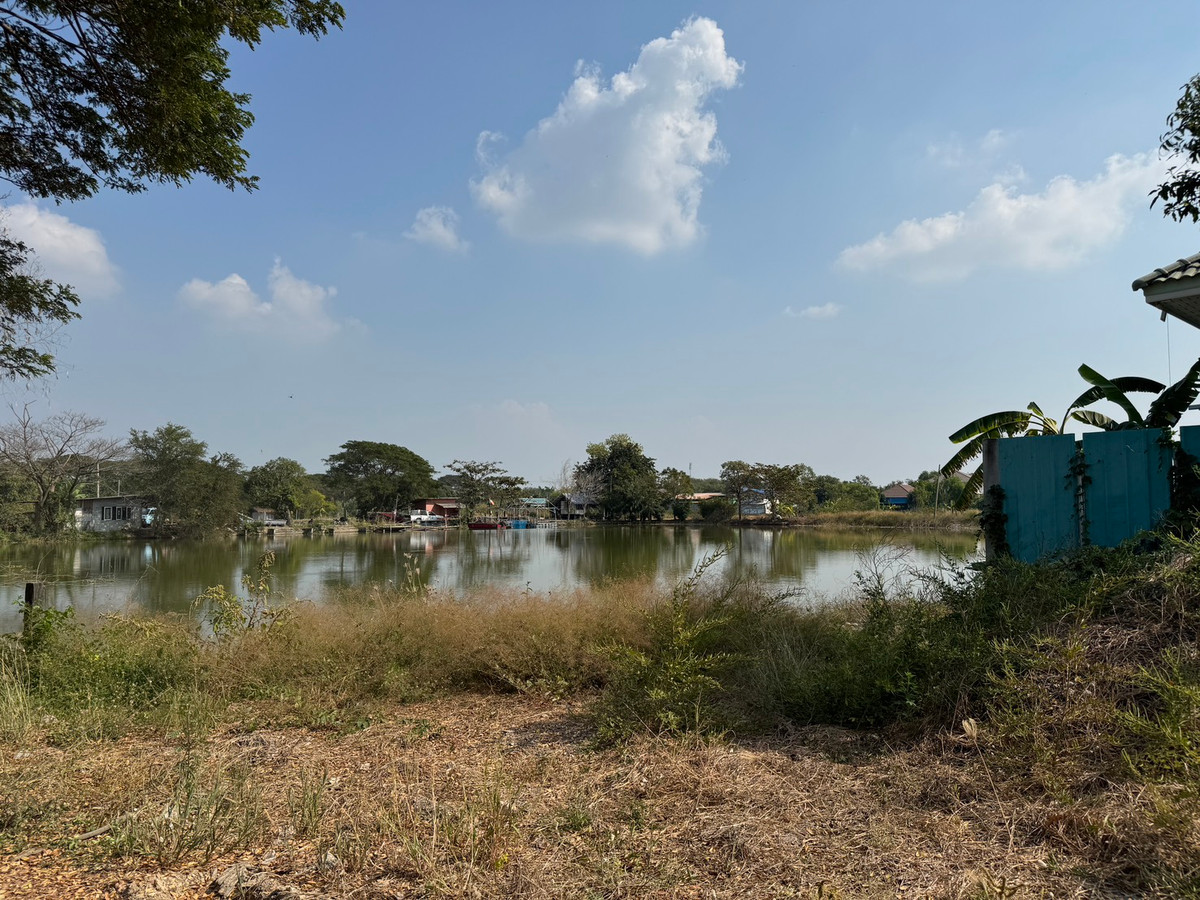 ขายที่ดินอยุธยา : ขาย!!! ที่ดิน อ.เสนา จ.พระนครศรีอยุธยา ขนาด 11 ไร่ 1 งาน 6 ตารางวา ติดถนน 2 เลน