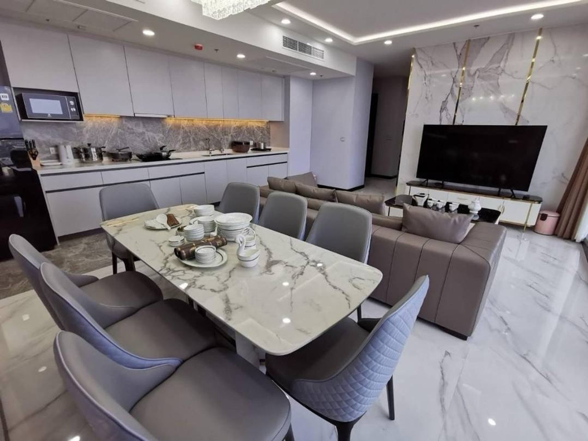 ให้เช่าคอนโดอ่อนนุช อุดมสุข : 🏙 RENT | WHIZDOM INSPIRE Sukhumvit 101✨ ห้องใหญ่พิเศษ 4 ห้องนอน📍 สุขุมวิท 101 กรุงเทพฯ📐 ขนาด 188 ตร.ม.🏢 ชั้น 40+  ทิศใต้ วิวสวย ลมดี🛏 4 Bedrooms🛁 4 Bathrooms🍳 ครัวเปิด💰 ค่าเช่า 180,000 บาท/เดือน