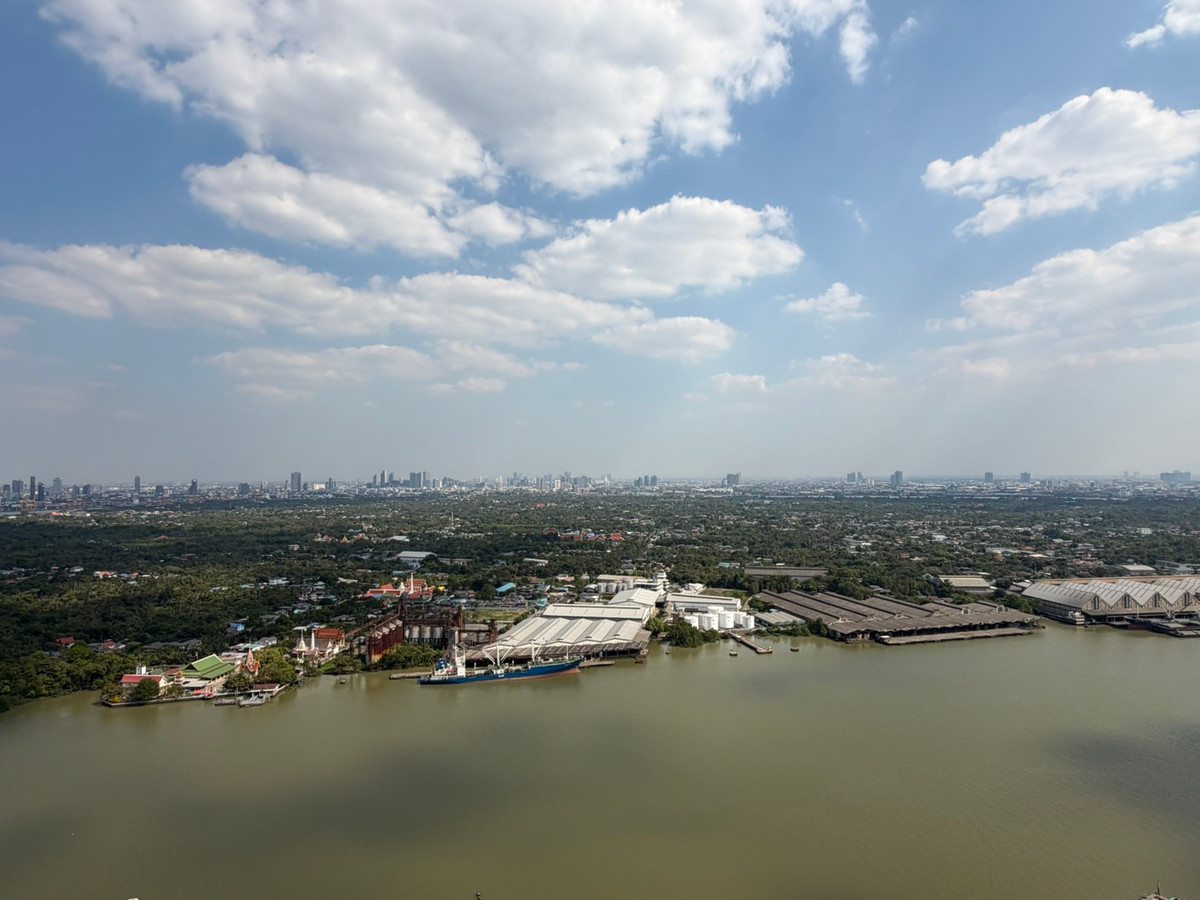 For SaleCondoRama3 (Riverside),Satupadit : For sale/rent Supalai Prima Riva Rama 3 | 3 bedrooms, high floor, river view ________________________________________ Luxury riverfront condo Supalai Prima Riva Rama 3, 42nd floor, area 256 sq m., 3 bedrooms, 5 bathrooms, maids room, panoramic Chao Phraya