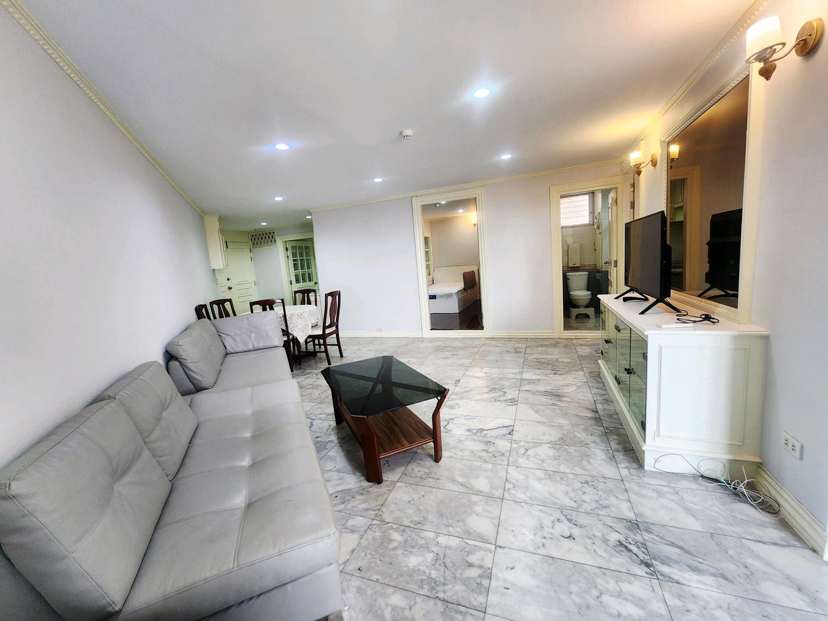 For RentCondoSukhumvit, Asoke, Thonglor : New In 3 bedrooms 3 bathrooms 113sq.m Taiping Tower Complex spacial deal !