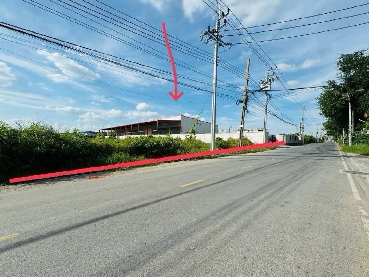 For SaleLandSamut Prakan,Samrong : Land for sale on Phraeksa Road, 2 rai 2 ngan, orange layout, good location, convenient travel, suitable for a hotel, commercial building, office.