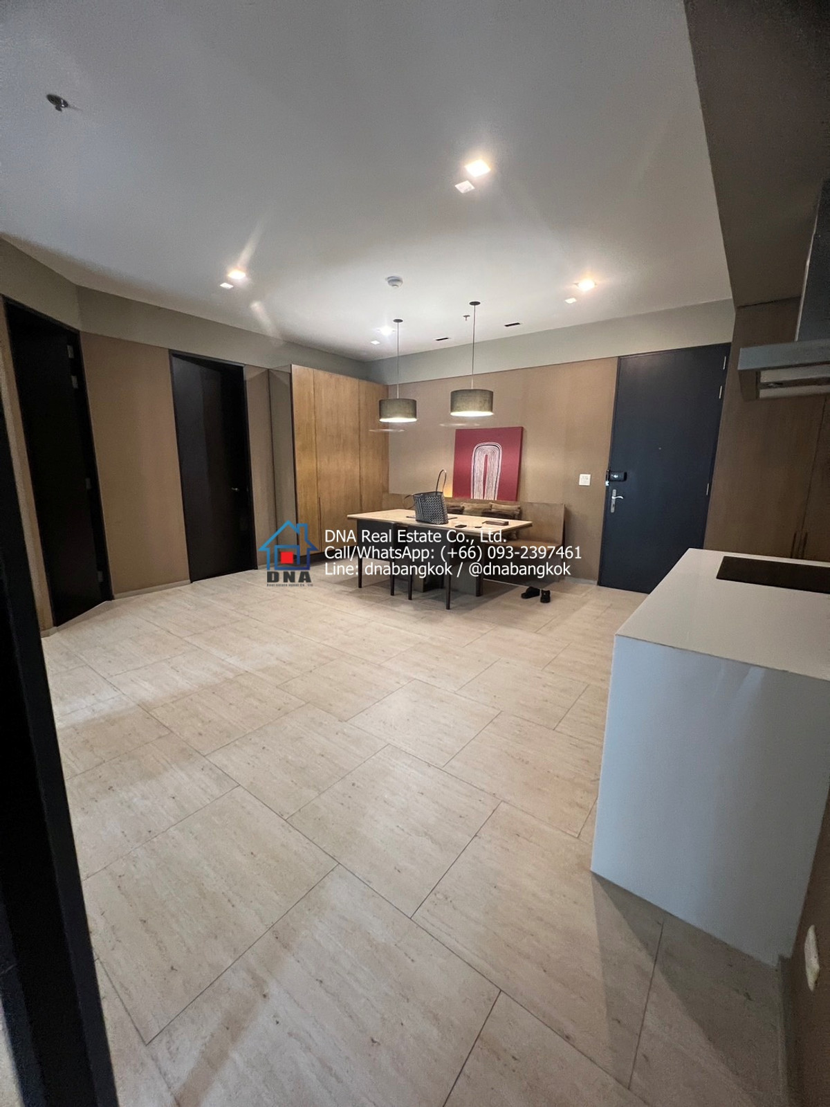 For RentCondoSukhumvit, Asoke, Thonglor : City Smart Sukhumvit 18 Condominium Luxury 3 Bedrooms for Rent