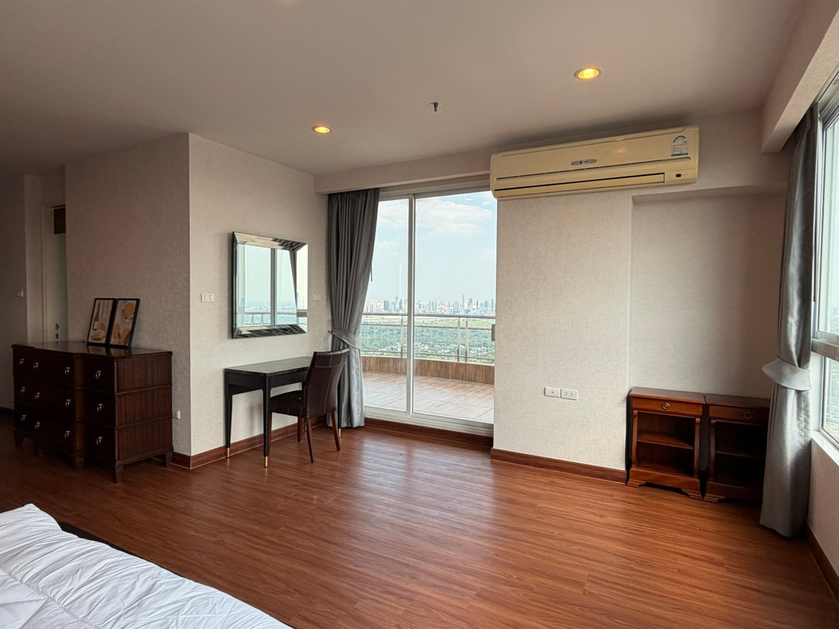 For SaleCondoRama3 (Riverside),Satupadit : For sale/rent Supalai Prima Riva Rama 3 | 3 bedrooms, high floor, river view ________________________________________ Luxury riverfront condo Supalai Prima Riva Rama 3, 42nd floor, area 256 sq m., 3 bedrooms, 5 bathrooms, maids room, panoramic Chao Phraya