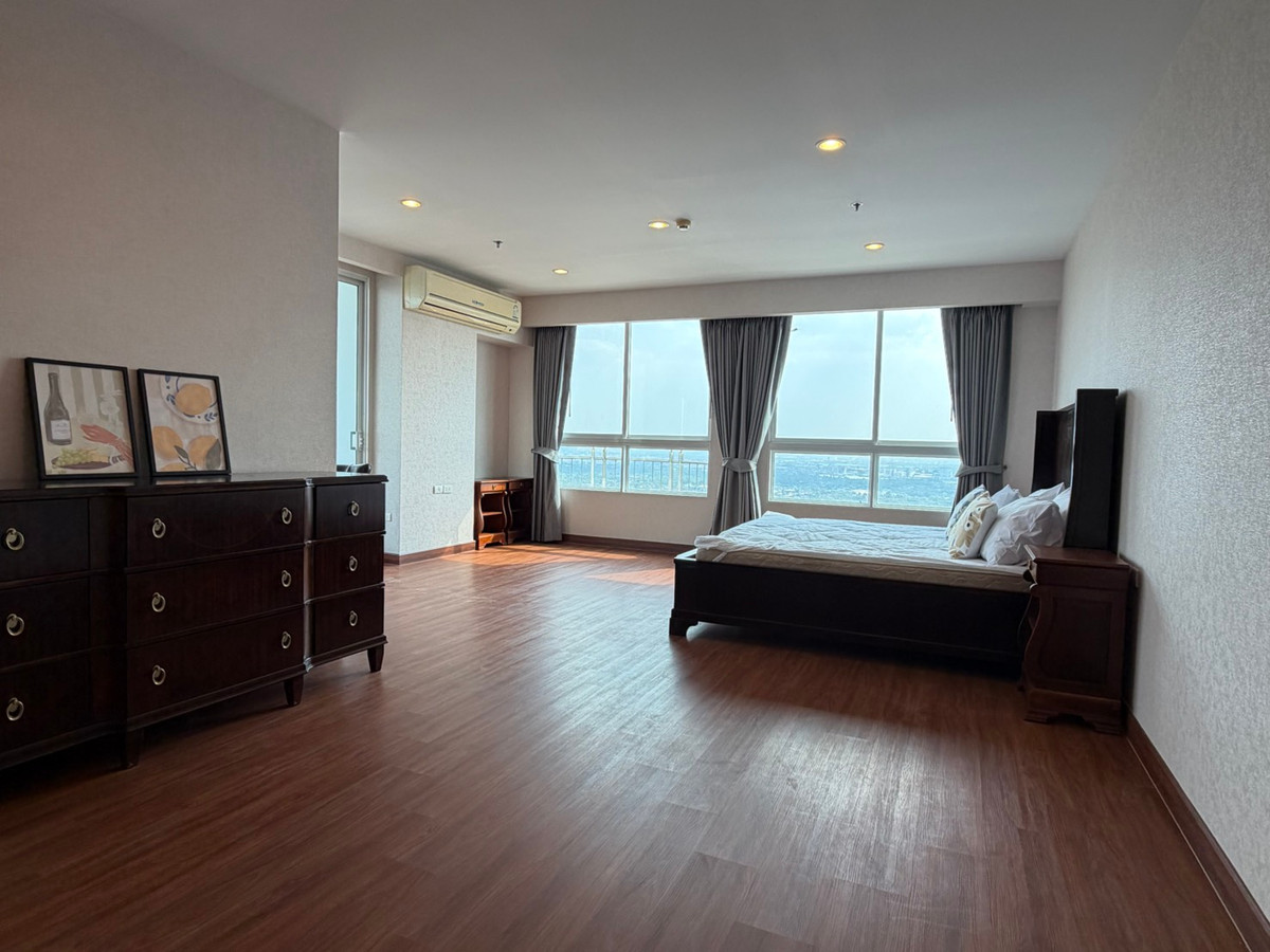 For SaleCondoRama3 (Riverside),Satupadit : For sale/rent Supalai Prima Riva Rama 3 | 3 bedrooms, high floor, river view ________________________________________ Luxury riverfront condo Supalai Prima Riva Rama 3, 42nd floor, area 256 sq m., 3 bedrooms, 5 bathrooms, maids room, panoramic Chao Phraya