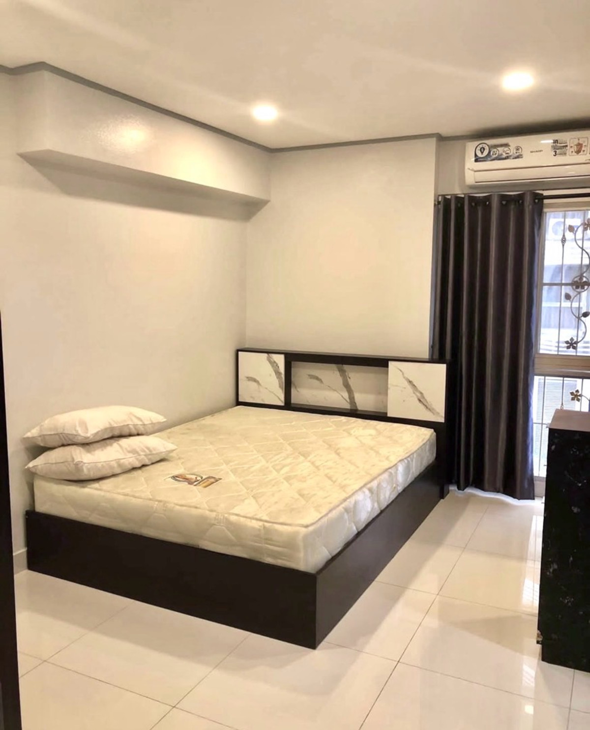 ให้เช่าคอนโดสมุทรปราการ สำโรง : ธนาซิตี้ (พร้อมเข้าอยู่) เลี้ยวแมงได้ 🐱