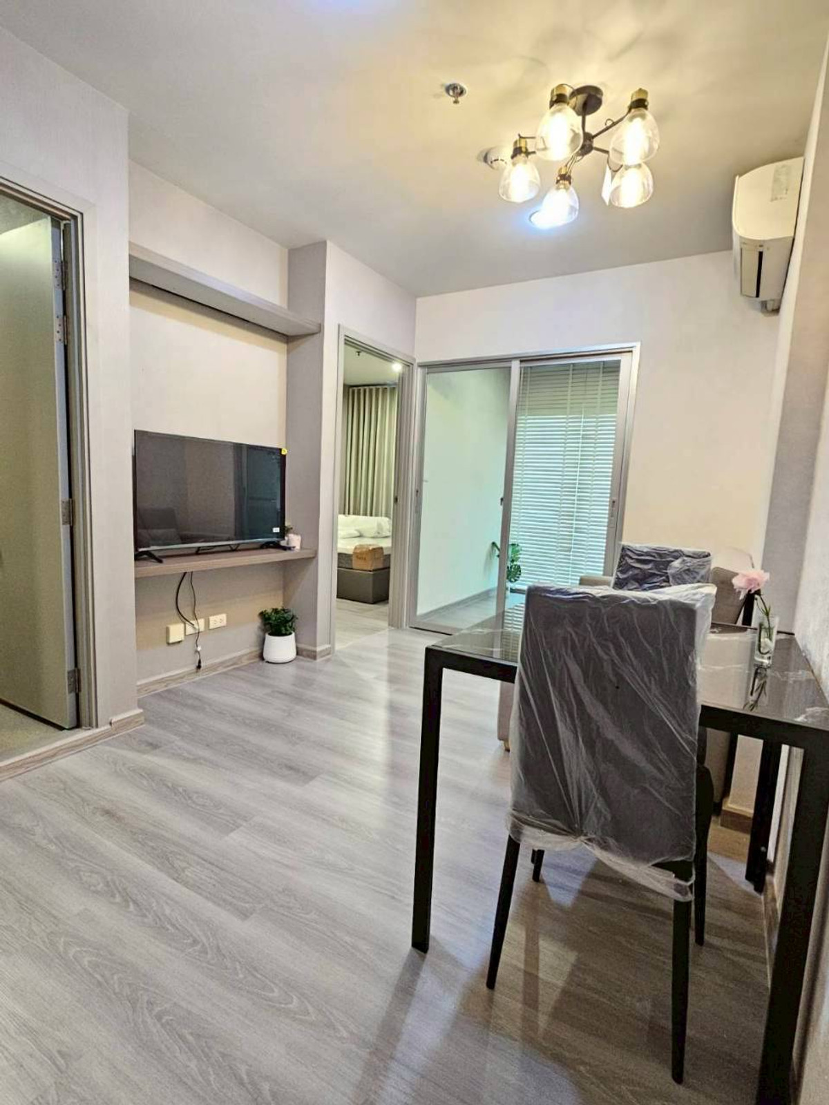 ให้เช่าคอนโดปิ่นเกล้า จรัญสนิทวงศ์ : 🔥ให้เช่าด่วน🔥เดอะ พาร์คแลนด์ จรัญ - ปิ่นเกล้า ห้องกว้าง วิวสวย เฟอร์นิเจอร์ครบพร้อมเข้าอยู่ ใกล้ MRT บางยี่ขัน