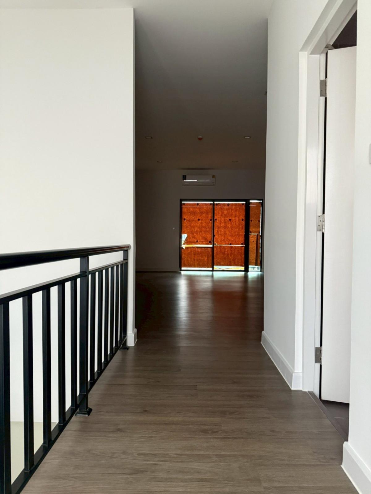 ขายอาคารพาณิชย์บางแค เพชรเกษม : ขายอาคารพาณิชย์  เวิร์คเพลส เพชรเกษม 81-2 หนองแขม เขต หนองแขม กรุงเทพ CX-143990