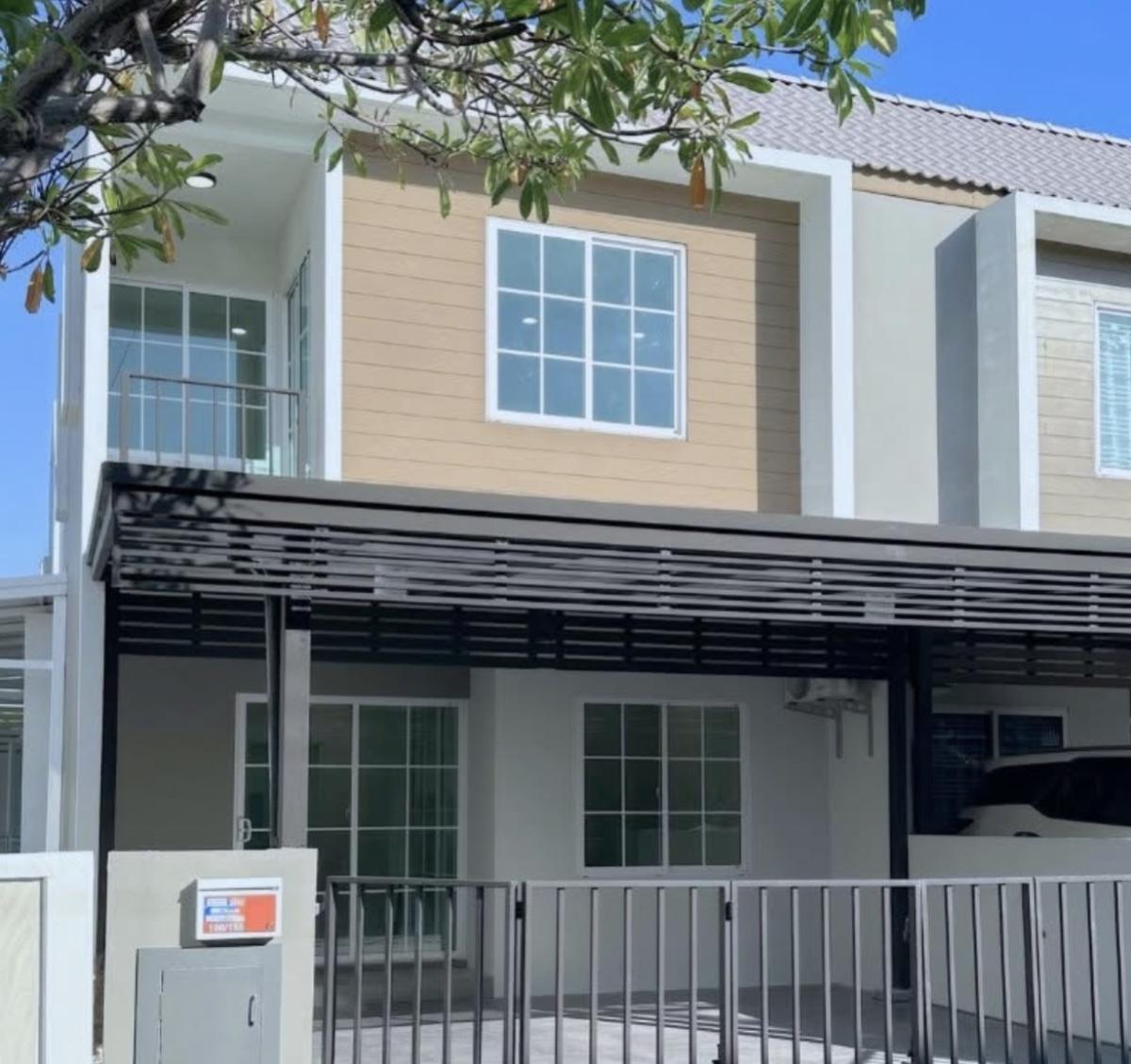 For SaleTownhomePathum Thani,Rangsit, Thammasat : For Sale Townhouse/Townhome  , The Colors Rangsit-Klong 4 , Lat Sawai , Lam Luk Ka , Pathum Thani , CX-143583