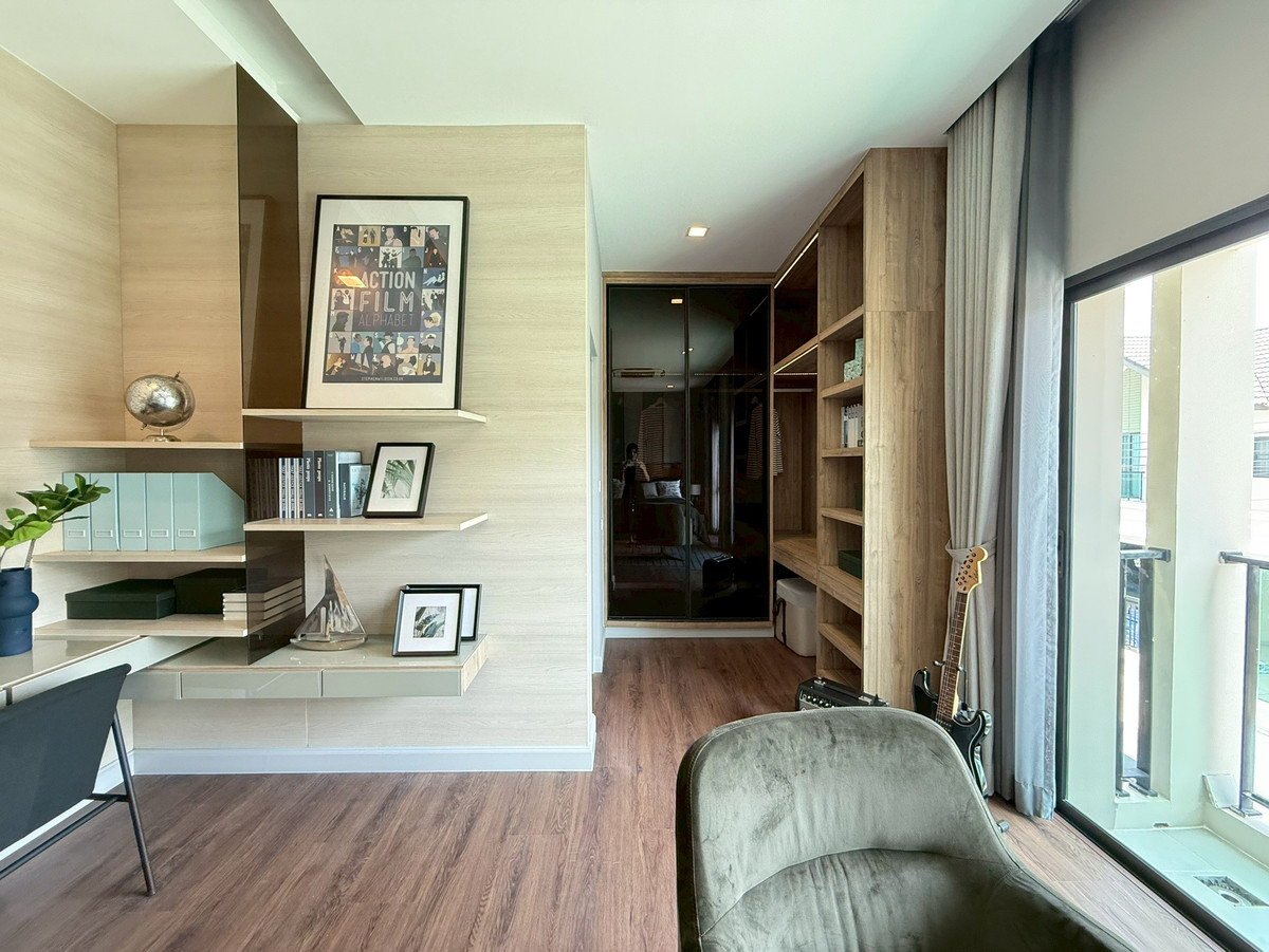 ขายบ้านนนทบุรี บางใหญ่ บางบัวทอง : บางกอก บูเลอวาร์ด เวสต์เกต ขายบ้านตัวอย่าง หลังใหญ่ พร้อมเฟอร์นิเจอร์ทุกชิ้น ที่ดิน 88.2 ตร.ว