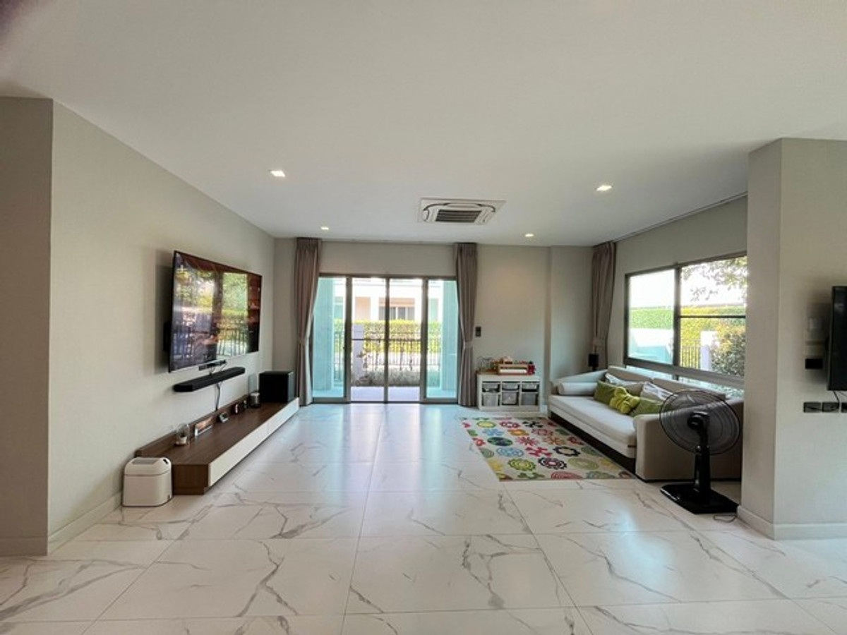 ขายบ้านปิ่นเกล้า จรัญสนิทวงศ์ : ขายบ้านหลังมุม Bangkok Boulevard Signature เพชรเกษม – ปิ่นเกล้า ใกล้ The Mall บางแค เพียง 5 นาที 