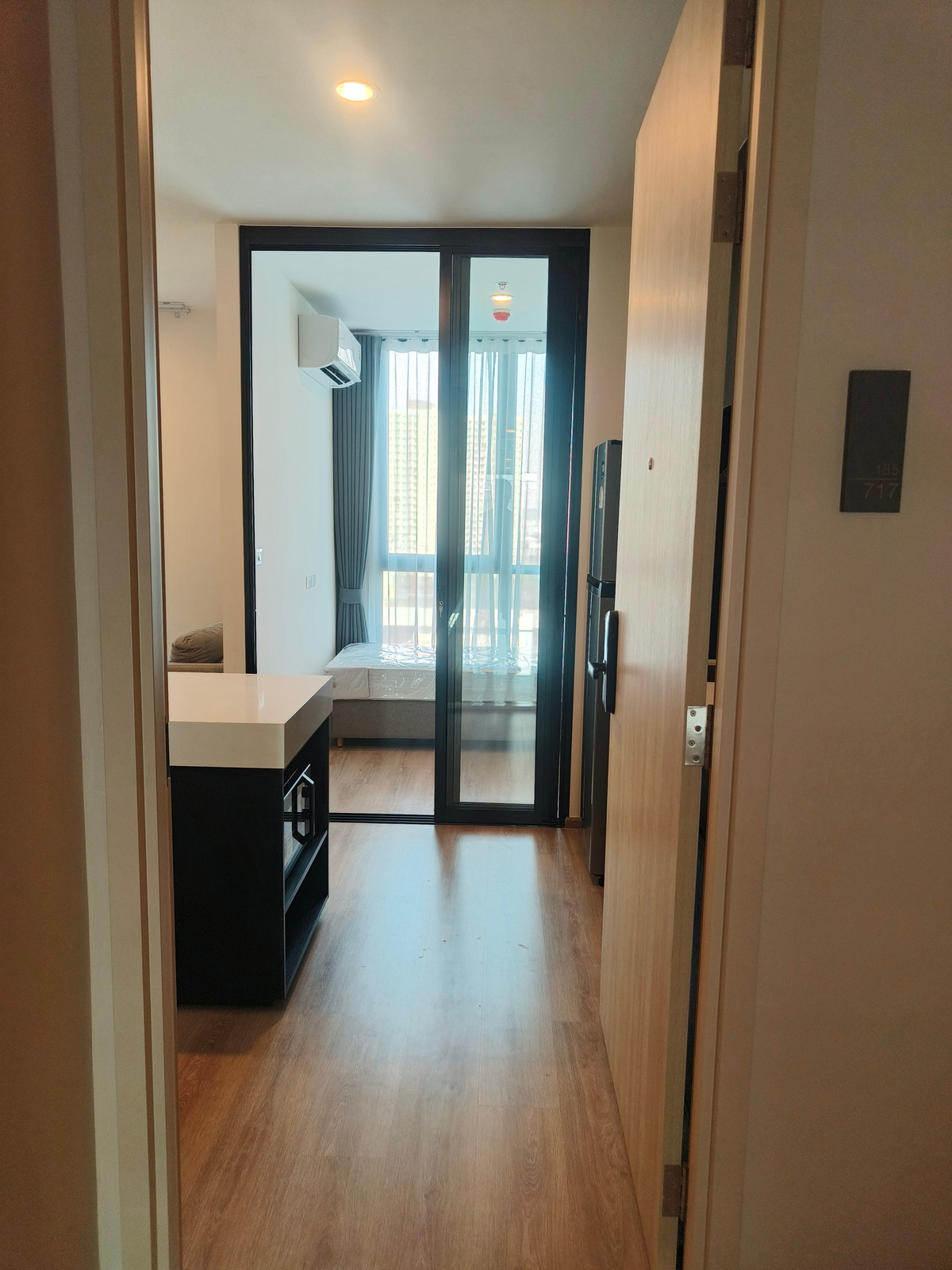 For RentCondoRama9, Petchburi, RCA : Nue District R9 ready to move in, convenient travel, near MRT Rama 9 ❗