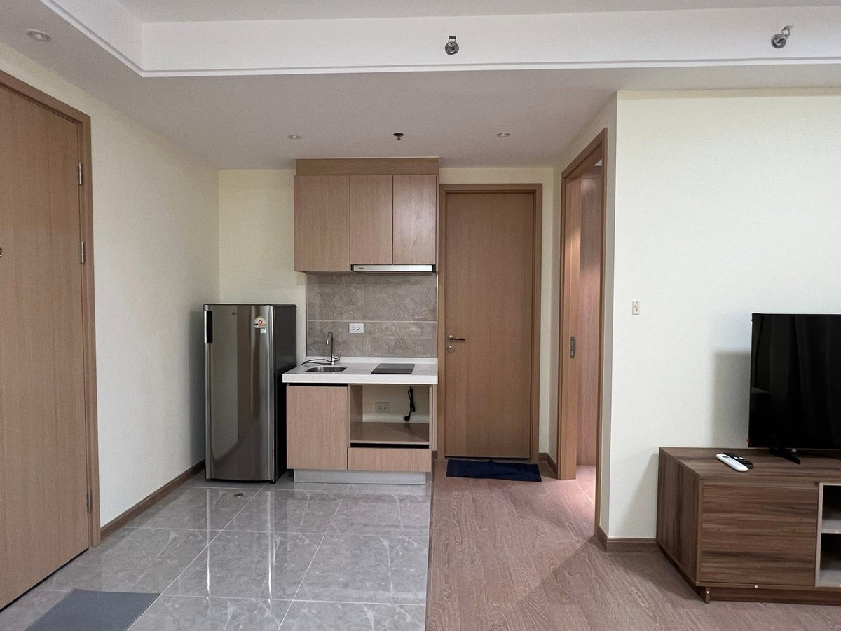 For RentCondoSathorn, Narathiwat : New Room Regal Condo Sathorn–Narathiwas