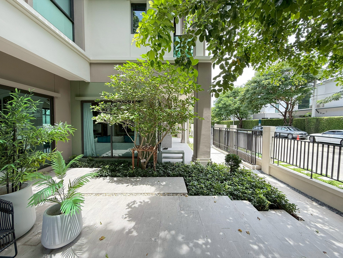 ขายบ้านนนทบุรี บางใหญ่ บางบัวทอง : บางกอก บูเลอวาร์ด เวสต์เกต ที่ดิน 65.5 ตร.ว. พร้อมเฟอร์นิเจอร์ทุกชิ้น