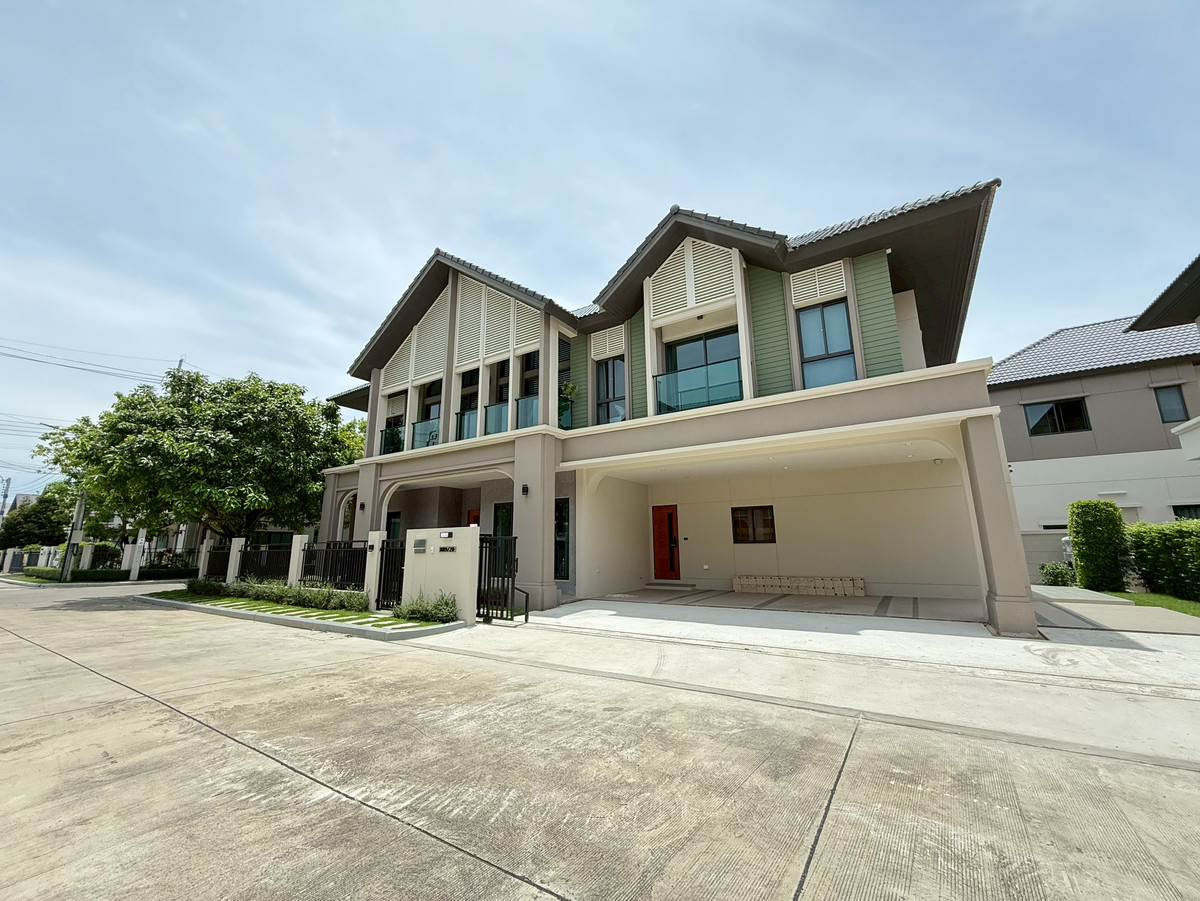 For SaleHouseNonthaburi, Bang Yai, Bangbuathong : Bangkok Boulevard Westgate, large model house for sale with every piece of furniture, land area 88.2 sq m.