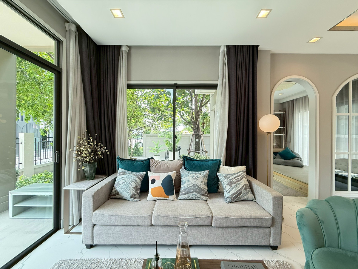 ขายบ้านนนทบุรี บางใหญ่ บางบัวทอง : บางกอก บูเลอวาร์ด เวสต์เกต ที่ดิน 65.5 ตร.ว. พร้อมเฟอร์นิเจอร์ทุกชิ้น