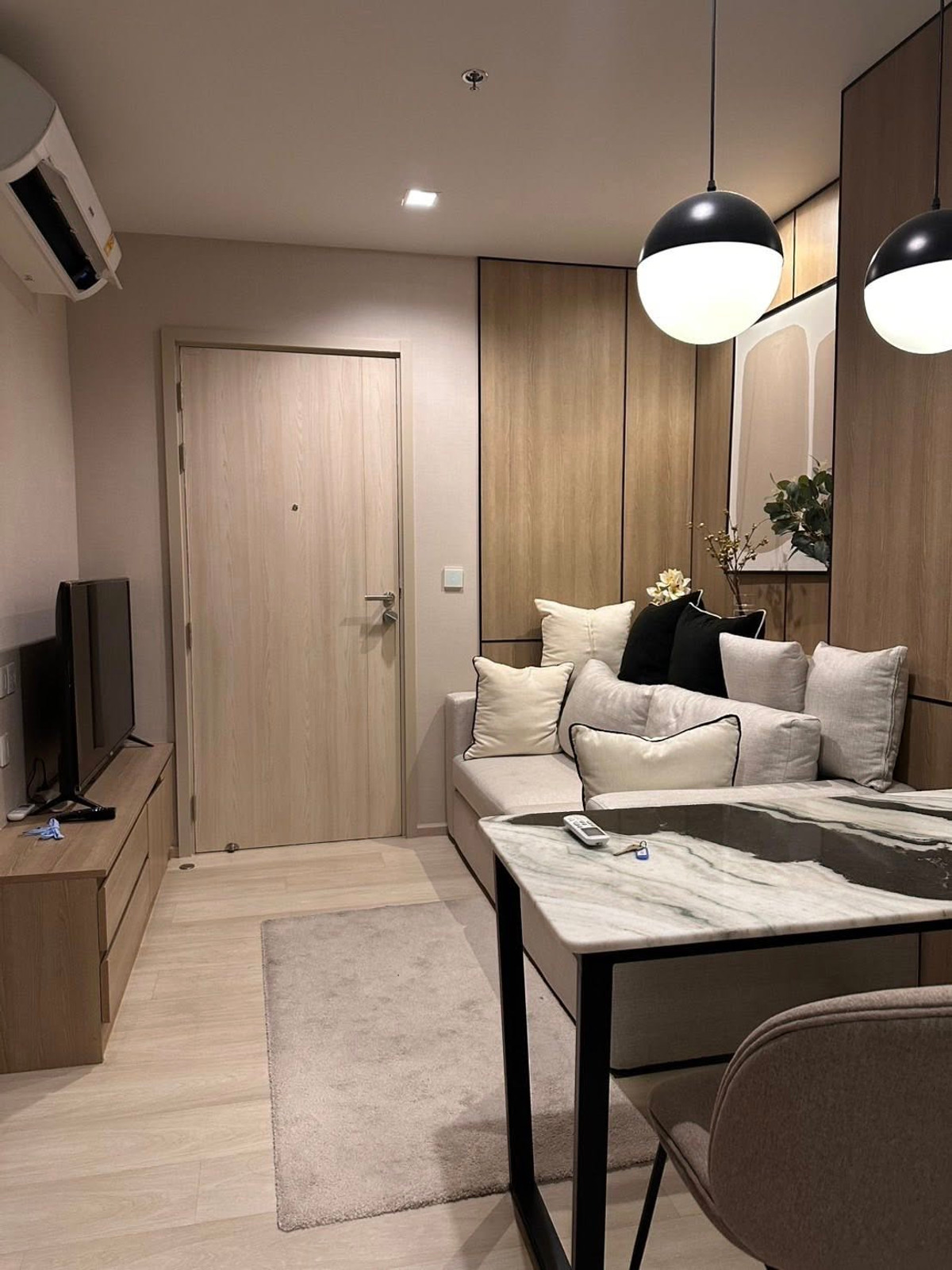 ให้เช่าคอนโดวิทยุ ชิดลม หลังสวน : Life one wireless