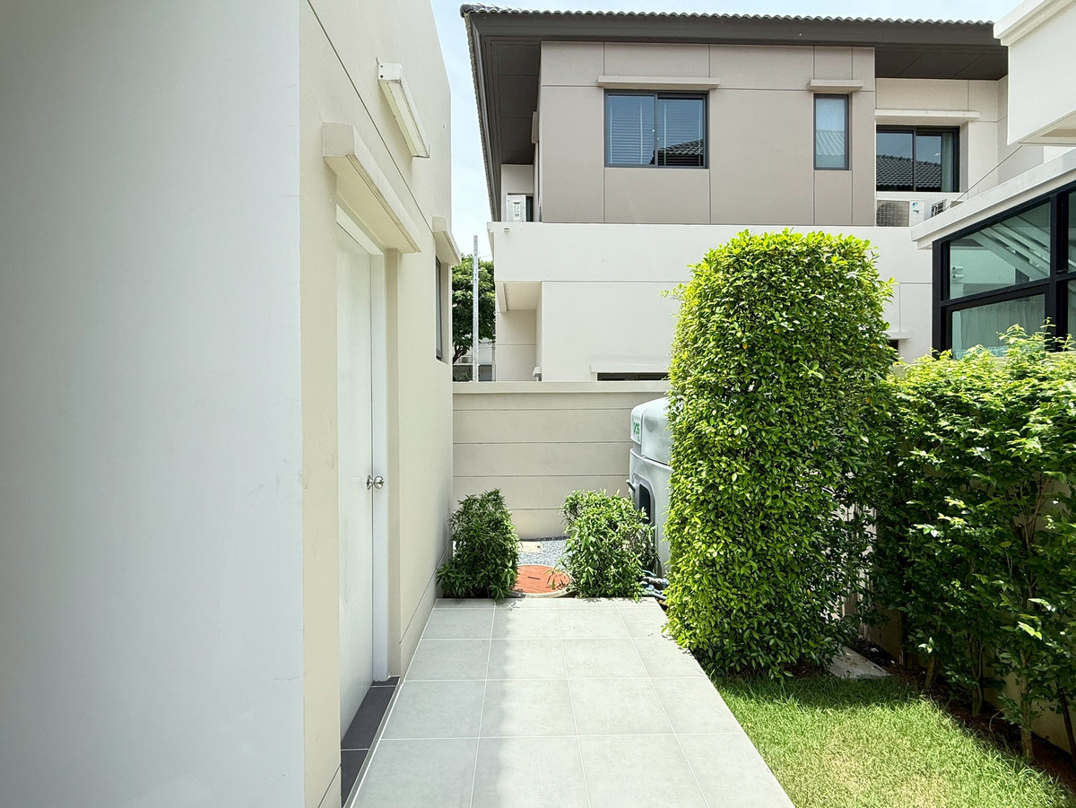 ขายบ้านนนทบุรี บางใหญ่ บางบัวทอง : บางกอก บูเลอวาร์ด เวสต์เกต ขายบ้านตัวอย่าง หลังใหญ่ พร้อมเฟอร์นิเจอร์ทุกชิ้น ที่ดิน 88.2 ตร.ว