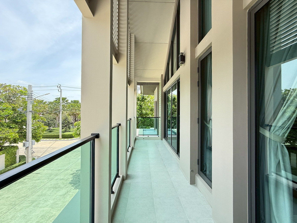 ขายบ้านนนทบุรี บางใหญ่ บางบัวทอง : บางกอก บูเลอวาร์ด เวสต์เกต ขายบ้านตัวอย่าง หลังใหญ่ พร้อมเฟอร์นิเจอร์ทุกชิ้น ที่ดิน 88.2 ตร.ว