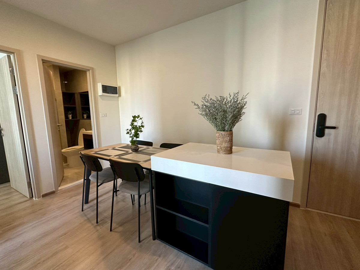 For RentCondoRama9, Petchburi, RCA : Hot Price🔥 Nue Districe R9 2Bed- 31,000/month