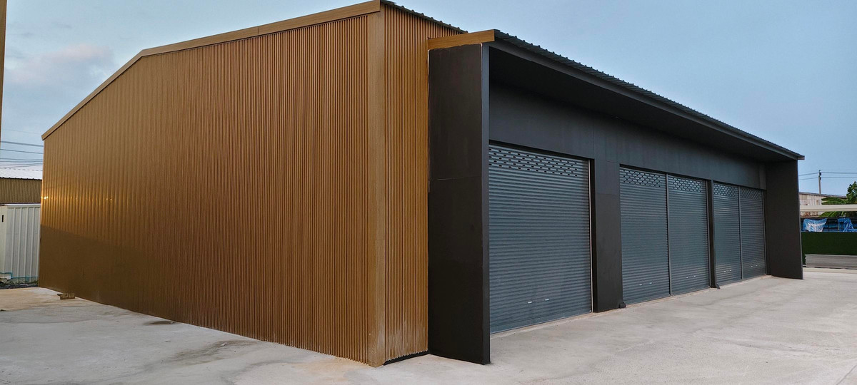 ให้เช่าอาคารพาณิชย์นวมินทร์ รามอินทรา : 🚛 ให้เช่าโกดัง/โรงงาน 300 ตร.ม. ติดถนนใหญ่! [รามอินทรา-จตุโชติ] ทำเลทองค้าขายได้ รถเข้าออกสะดวก เหมาะทำศูนย์กระจายสินค้า/อู่รถ/โรงยิม ราคาคุ้มที่สุดในย่าน!
