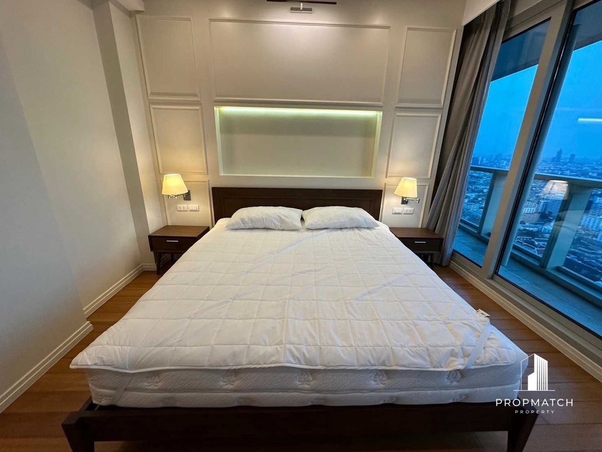 For RentCondoWongwianyai, Charoennakor : for Rent The River Condominium 138sqm. River View 80,000 baht