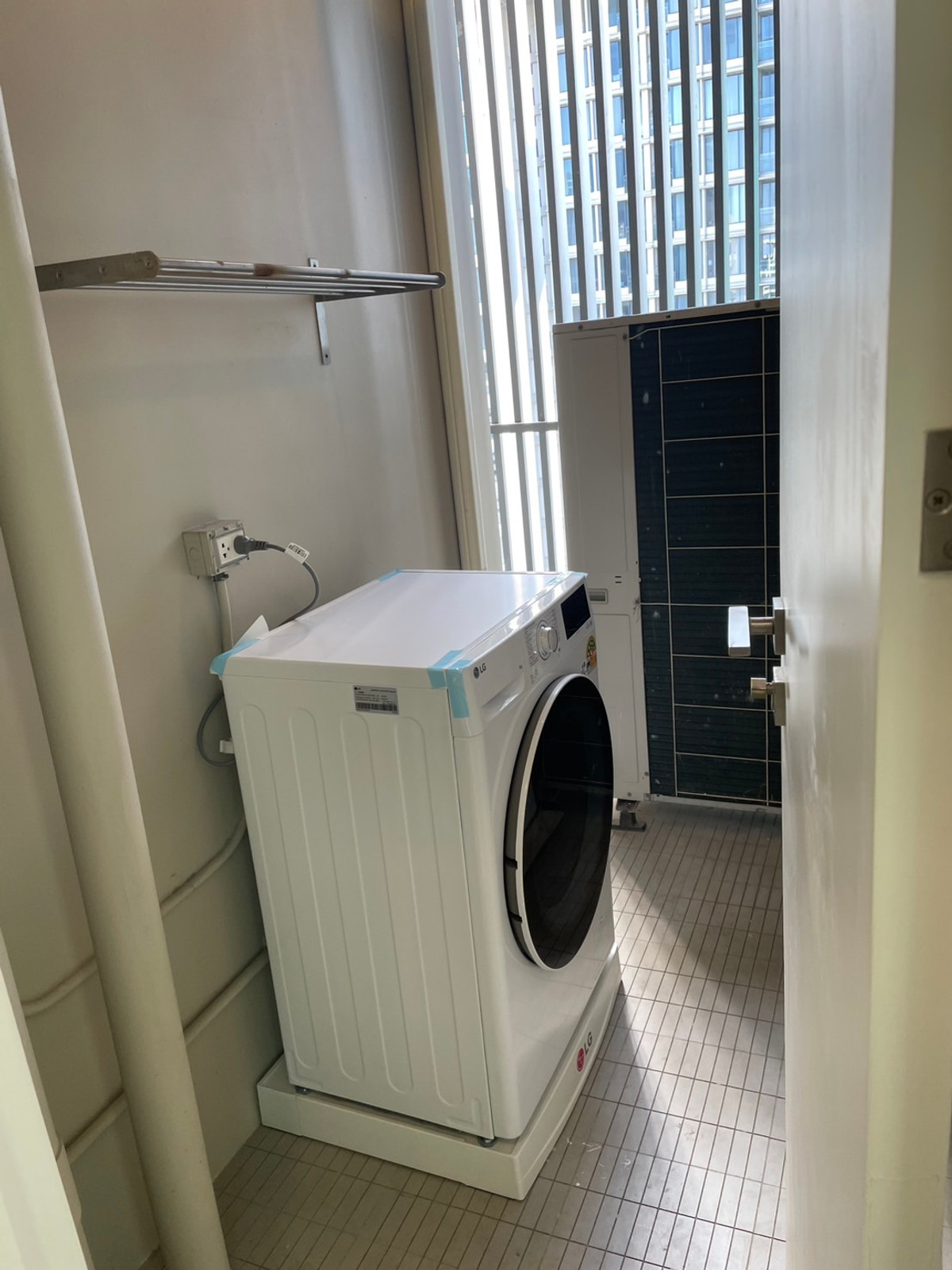 ให้เช่าคอนโดสุขุมวิท อโศก ทองหล่อ : เดอะ รูม สุขุมวิท 21 Penthouses หรู วิวเมือง  เฟอร์นิเจอร์ครบ พร้อมเข้าอยู่ ราคา 55000 บาท จองด่วน!!!