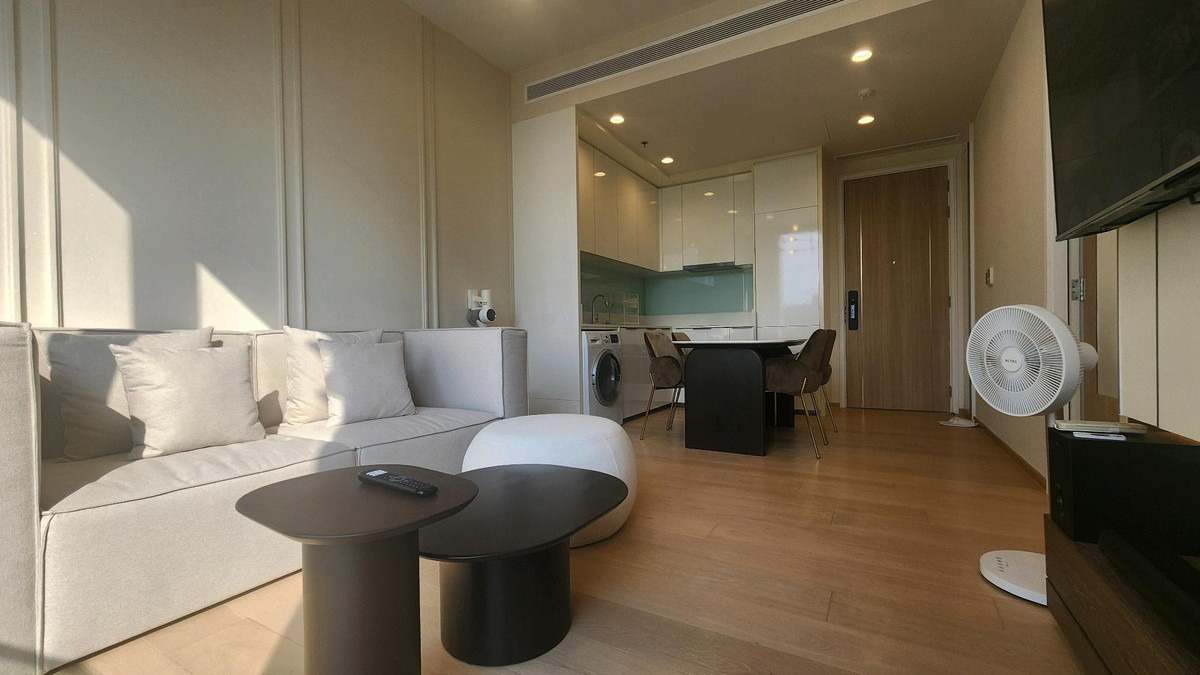 For RentCondoSathorn, Narathiwat : Anil Sathorn 12 | For rent, 1 bedroom, good view, nice to live in, decorated according to the project style, convenient location, next to St. Louis BTS station.